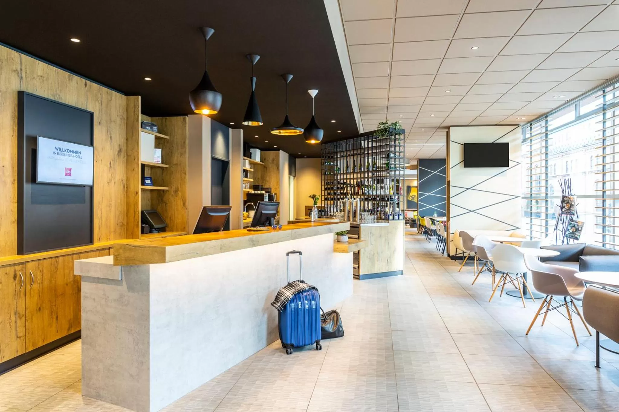 Lobby or reception in ibis Hotel Hamburg St. Pauli Messe