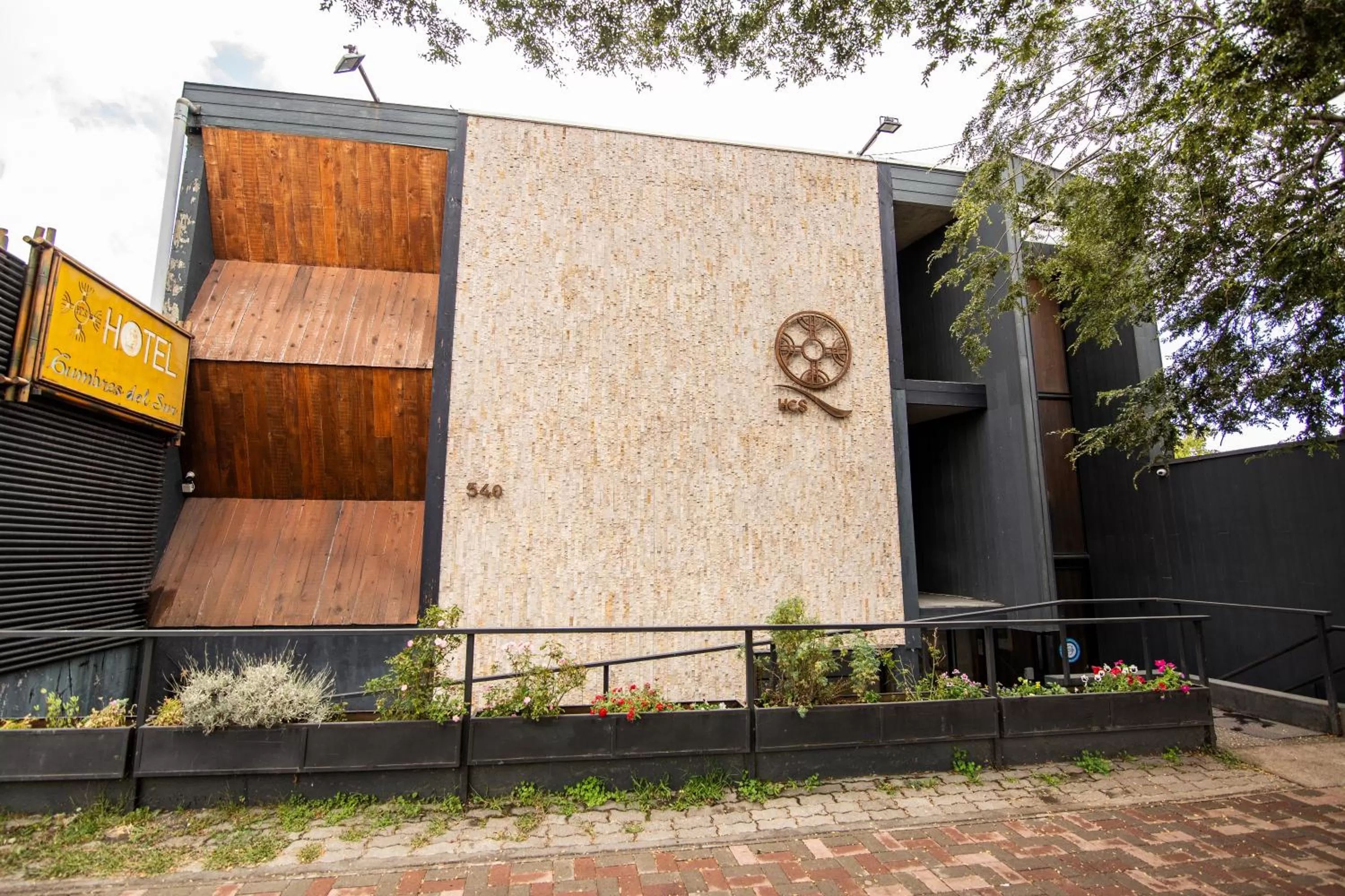 Facade/entrance in Hotel Cumbres del Sur