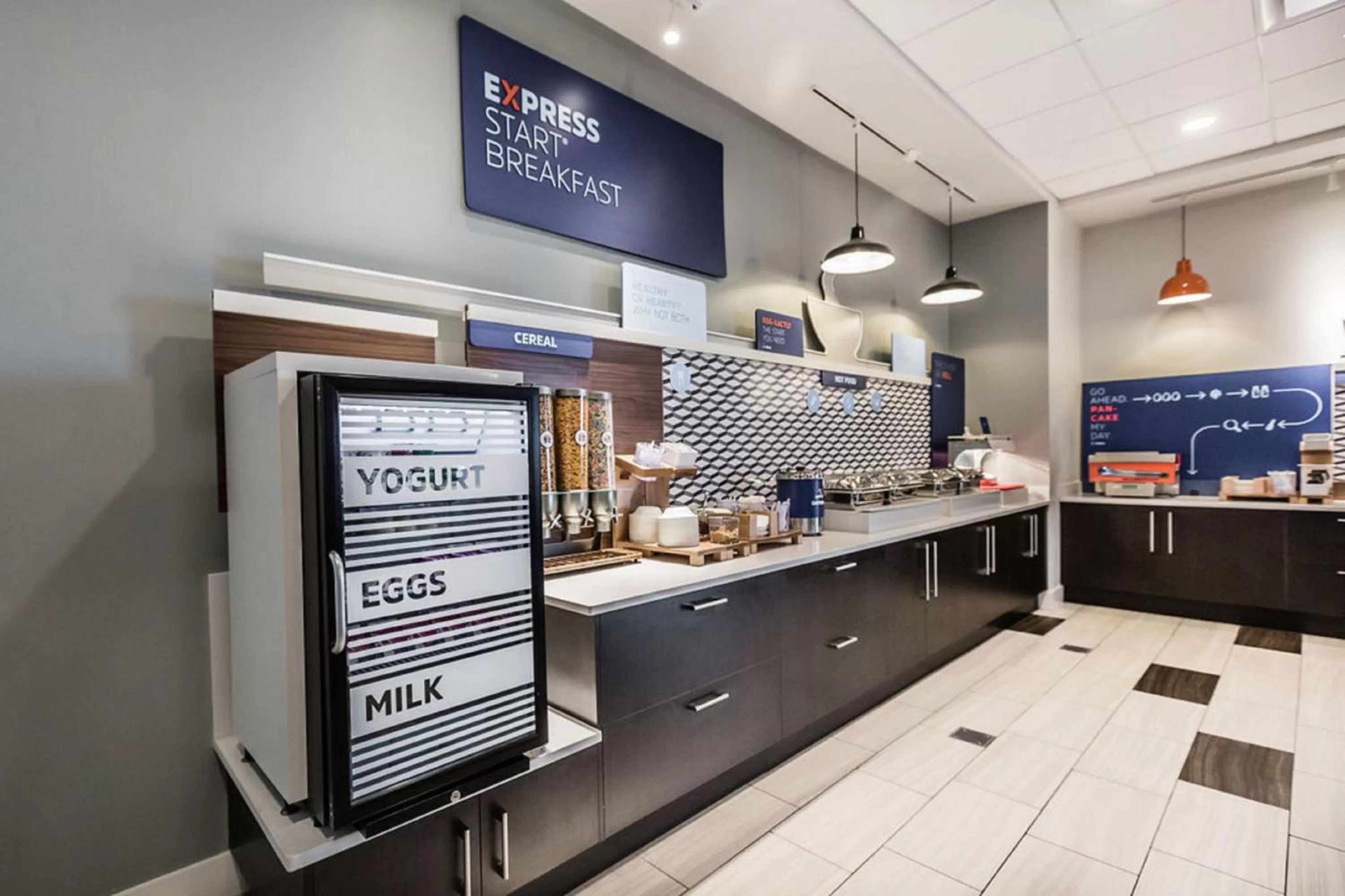 Breakfast in Holiday Inn Express & Suites Edmonton N - St Albert by IHG