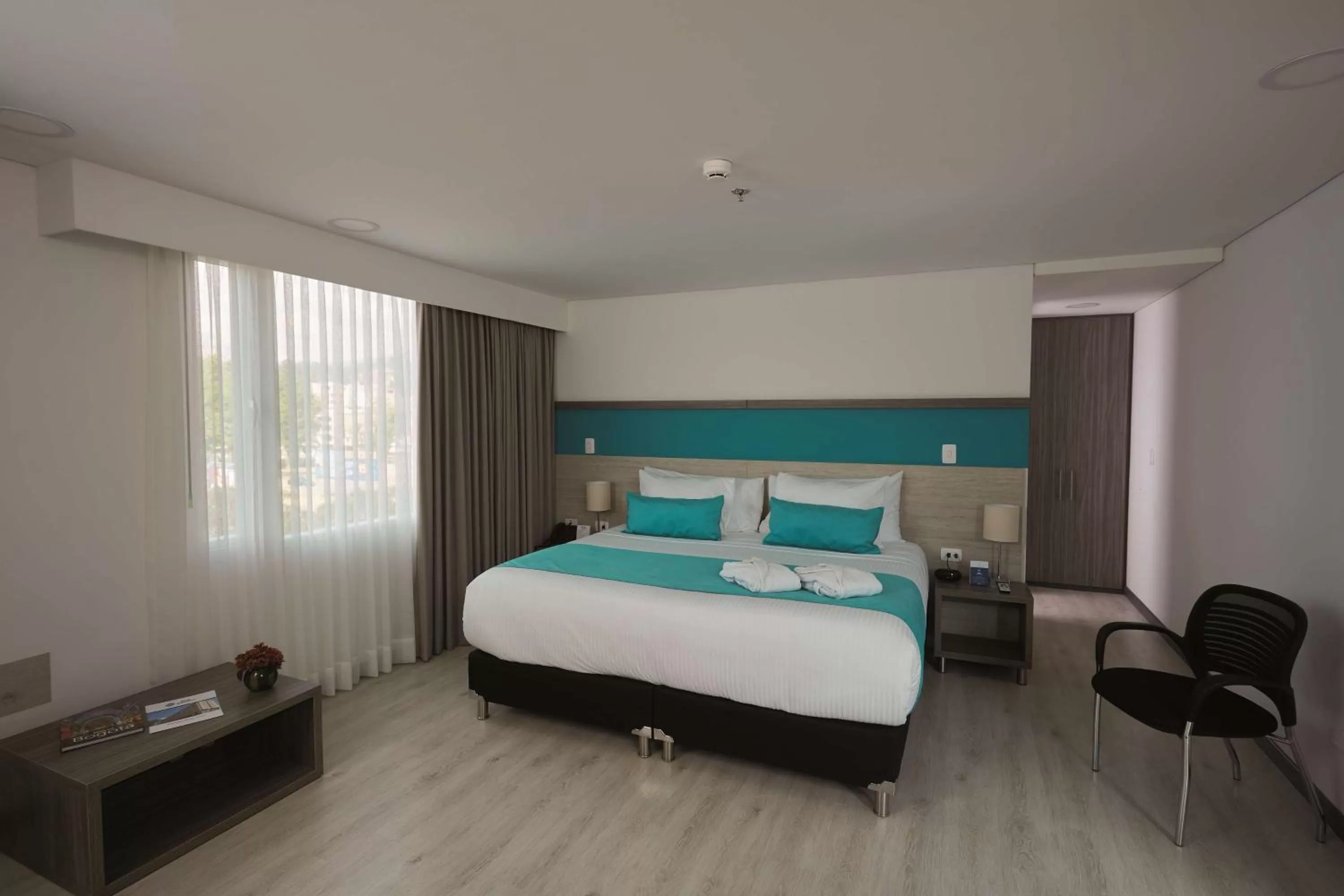 Photo of the whole room, Bed in Hotel Nivari Duitama