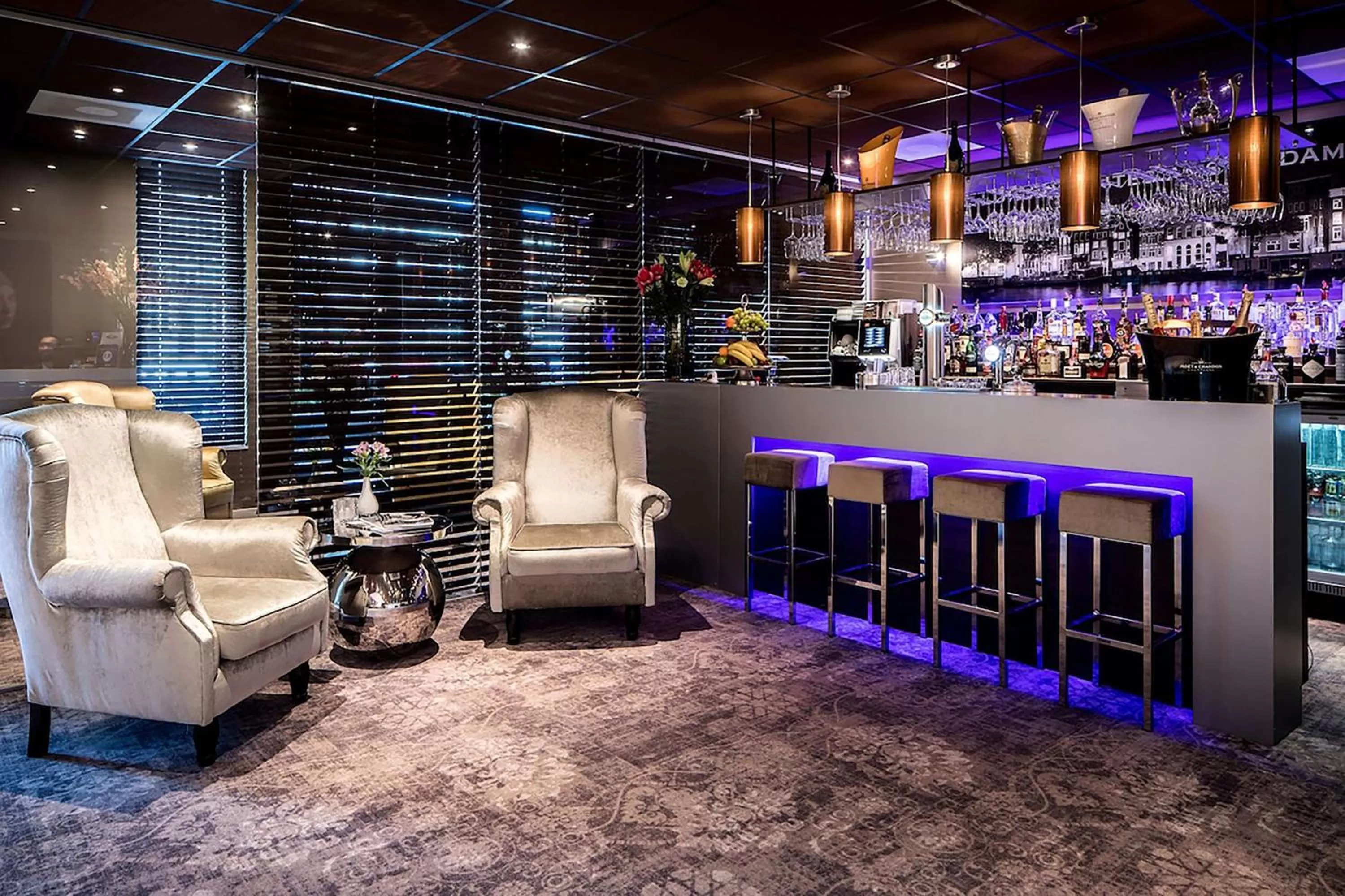 Lounge or bar, Lounge/Bar in Luxury Suites Amsterdam