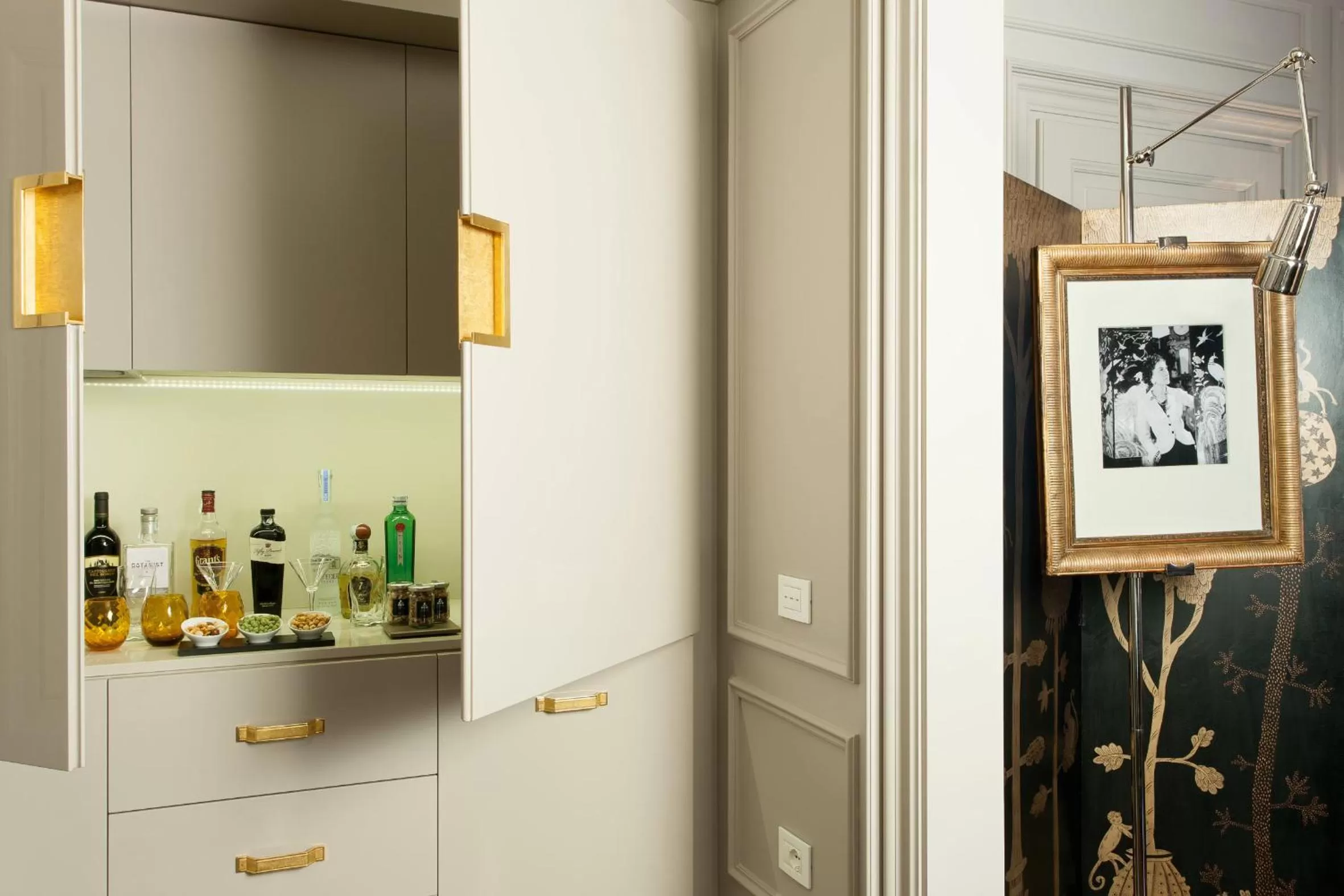 Kitchen or kitchenette in Portrait Firenze - Lungarno Collection