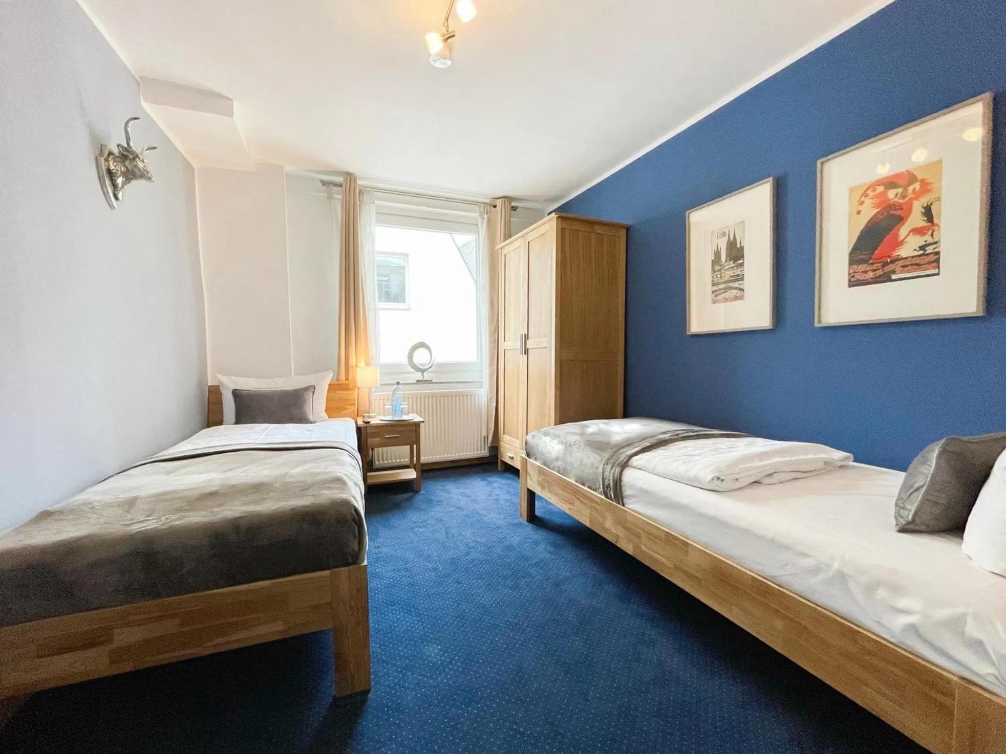 Photo of the whole room, Bed in Rhein Hotel St. Martin