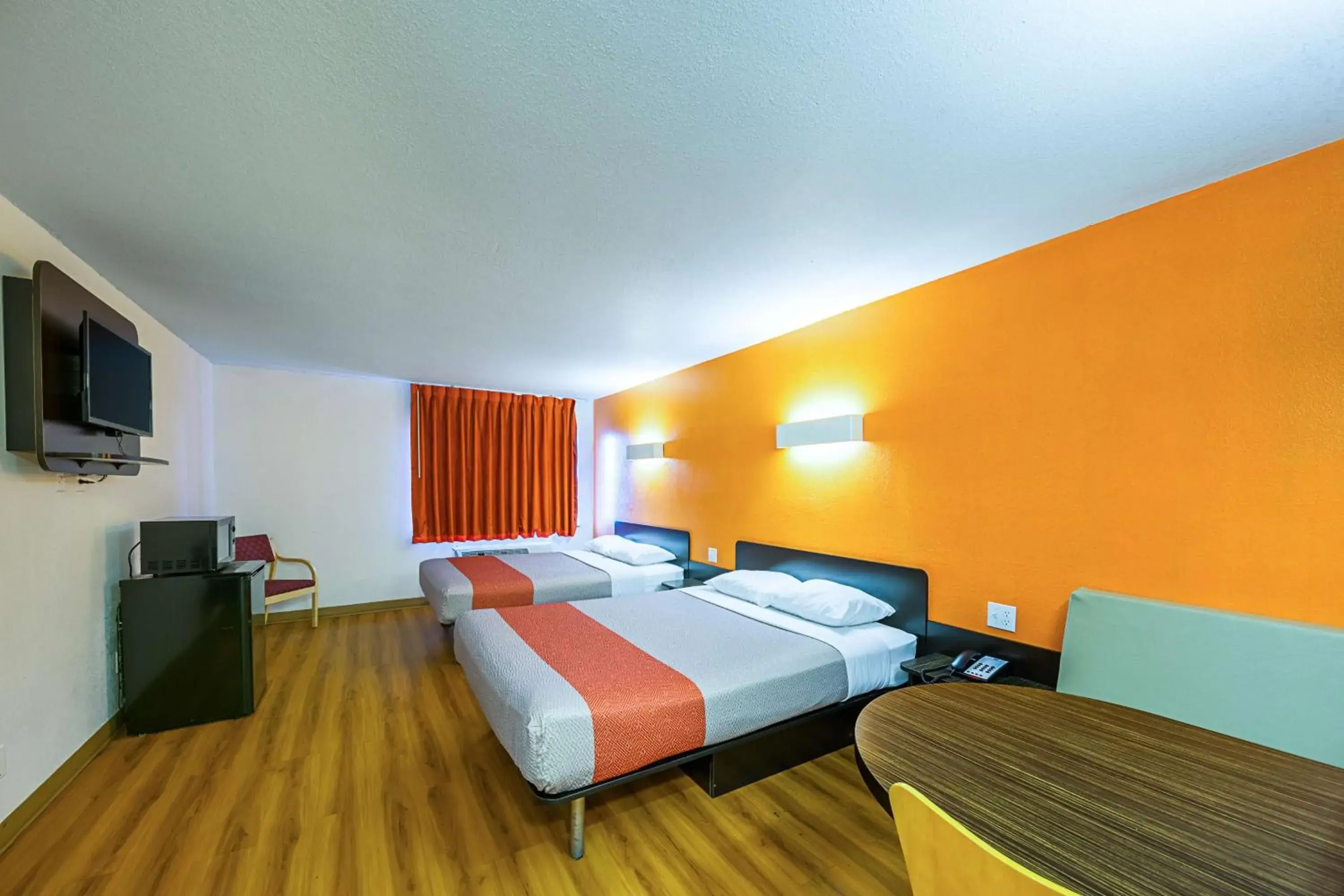 Queen Room with Two Queen Beds - single occupancy - Non-Smoking in Motel 6-Amarillo, TX Queen Room with Two Queen Beds - single occupancy - Non-Smoking in Motel 6-Amarillo, TX