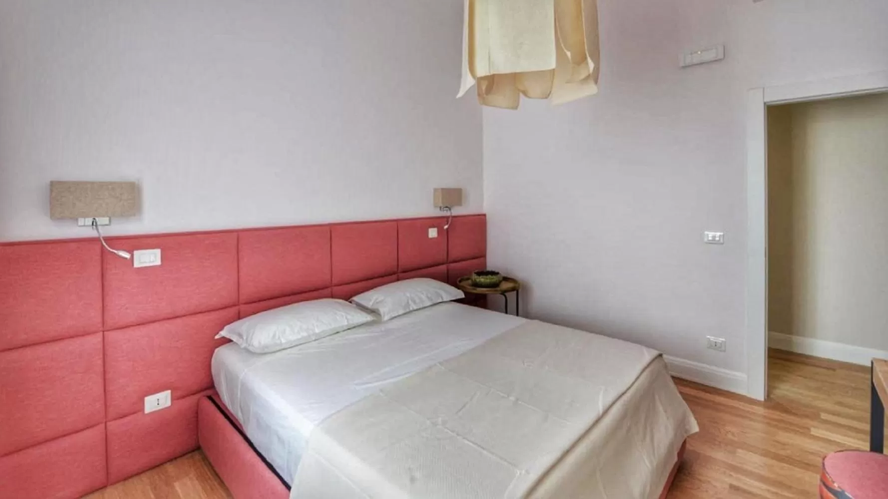 Bed in Domus D'Angelo B&B