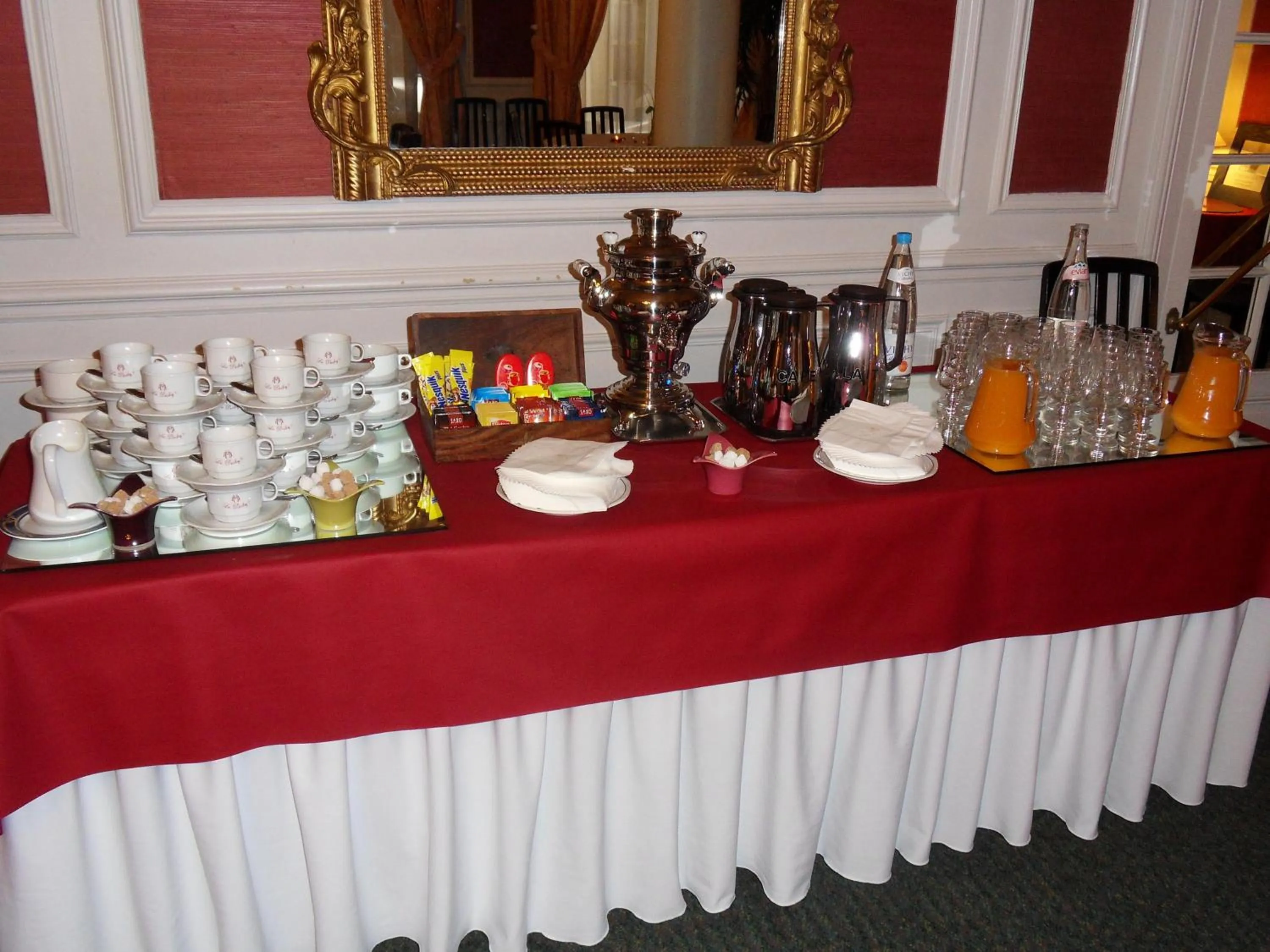 Banquet/Function facilities in Logis Le Midland