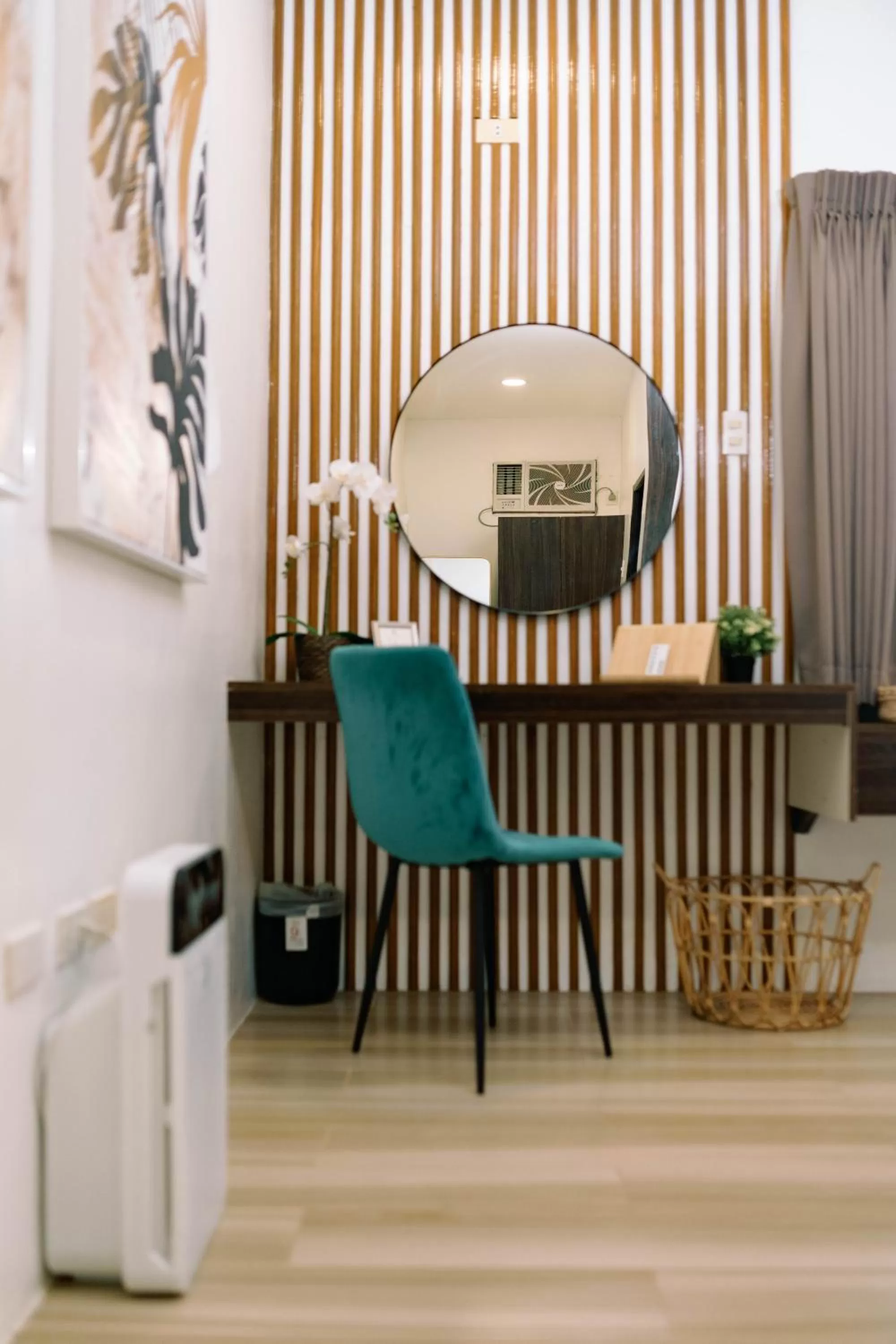 hair dresser in 3 Peaks Resort & Boutique Hotel