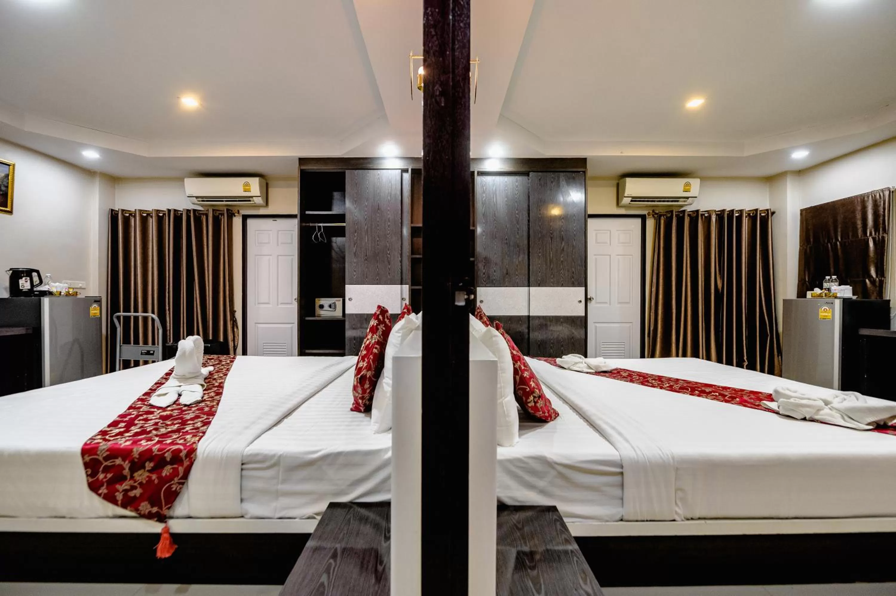 Family Double Room in Gold Airport Suites