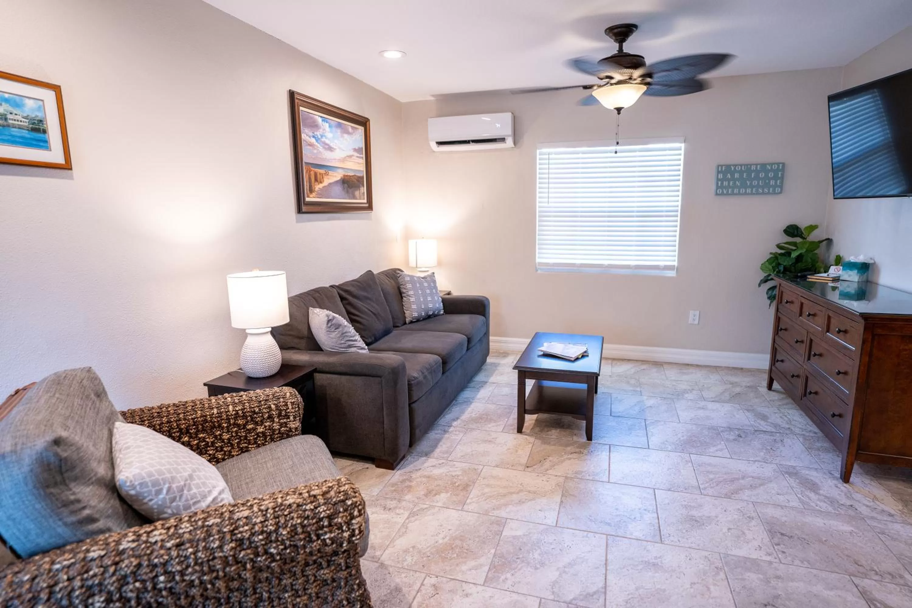 TV and multimedia in The Capri at Siesta