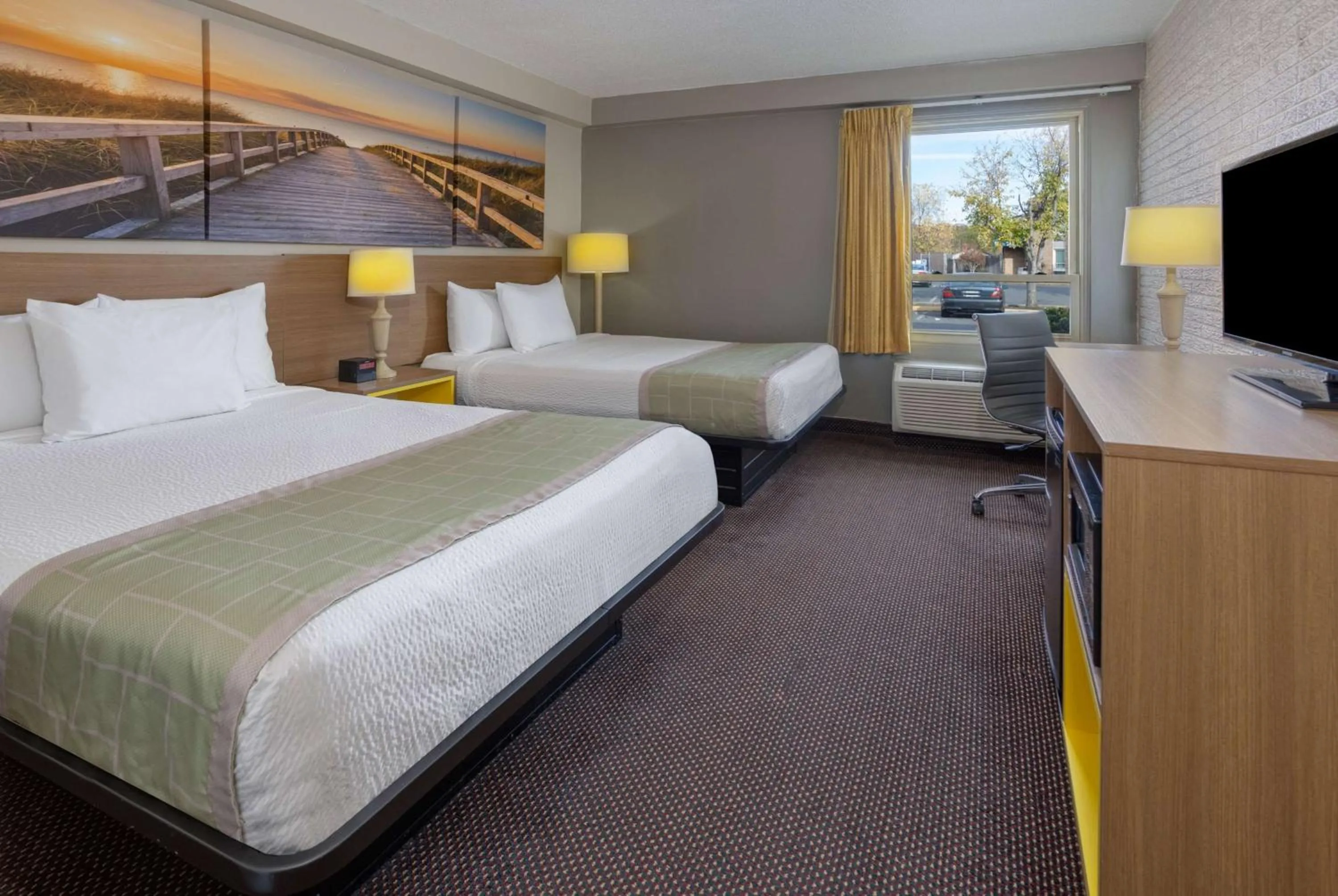 Bed in Days Inn by Wyndham Manassas Battlefield