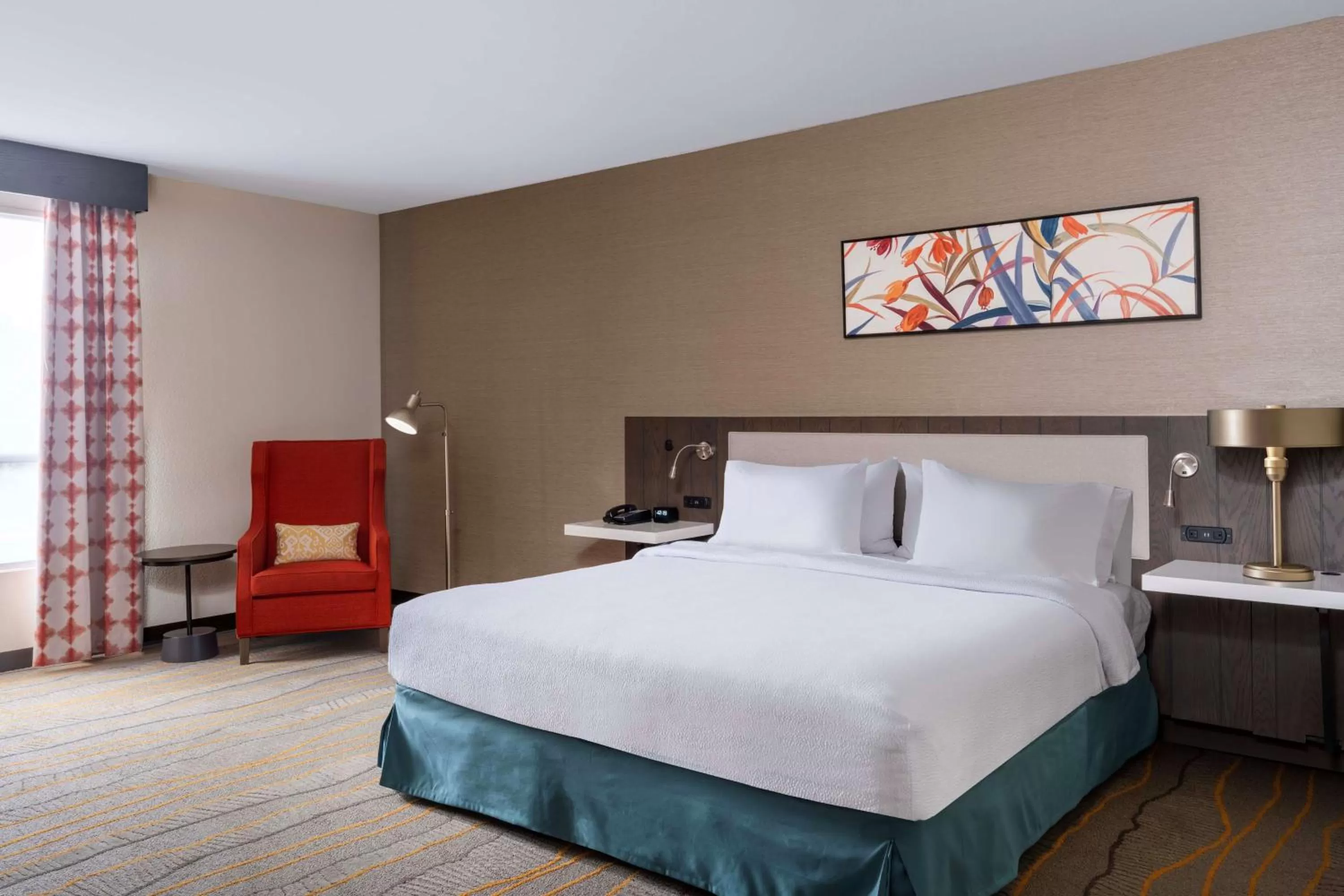 Bed in Hilton Garden Inn Chino Hills Pomona CA