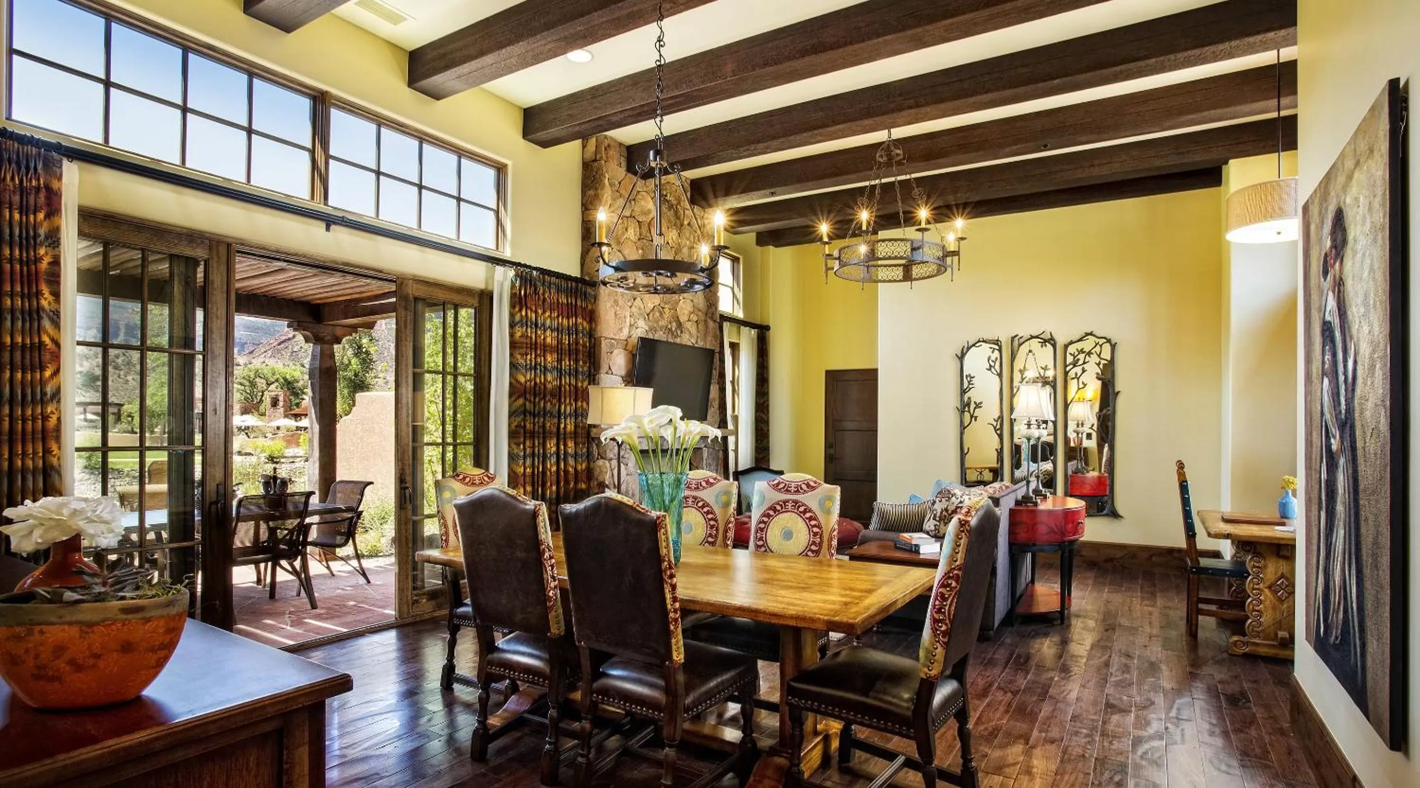 Living room in Gateway Canyons Resort, a Noble House Resort