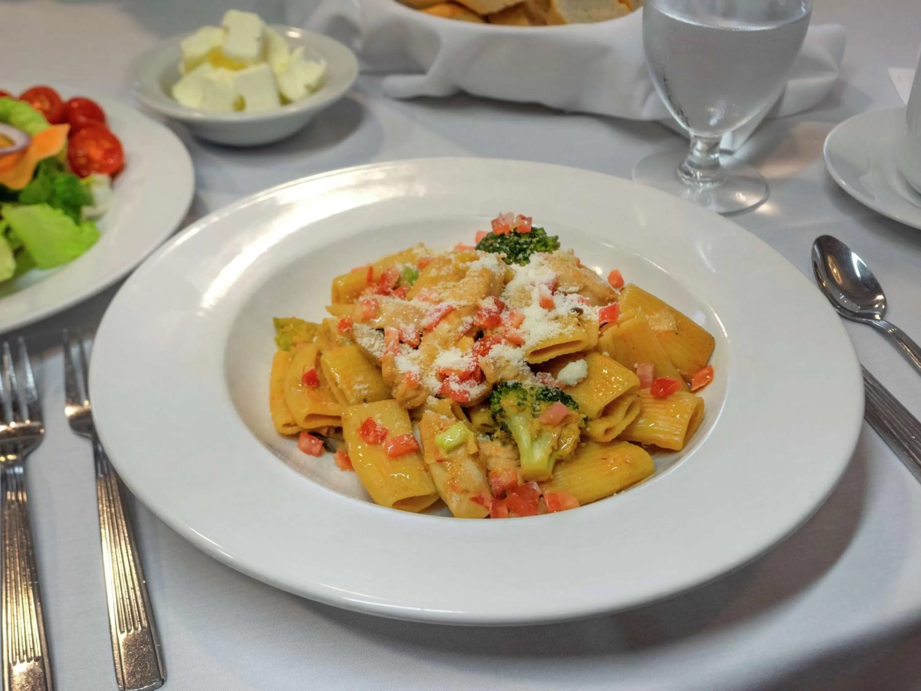 Restaurant/places to eat in The Hilton Garden Inn Buffalo-Downtown