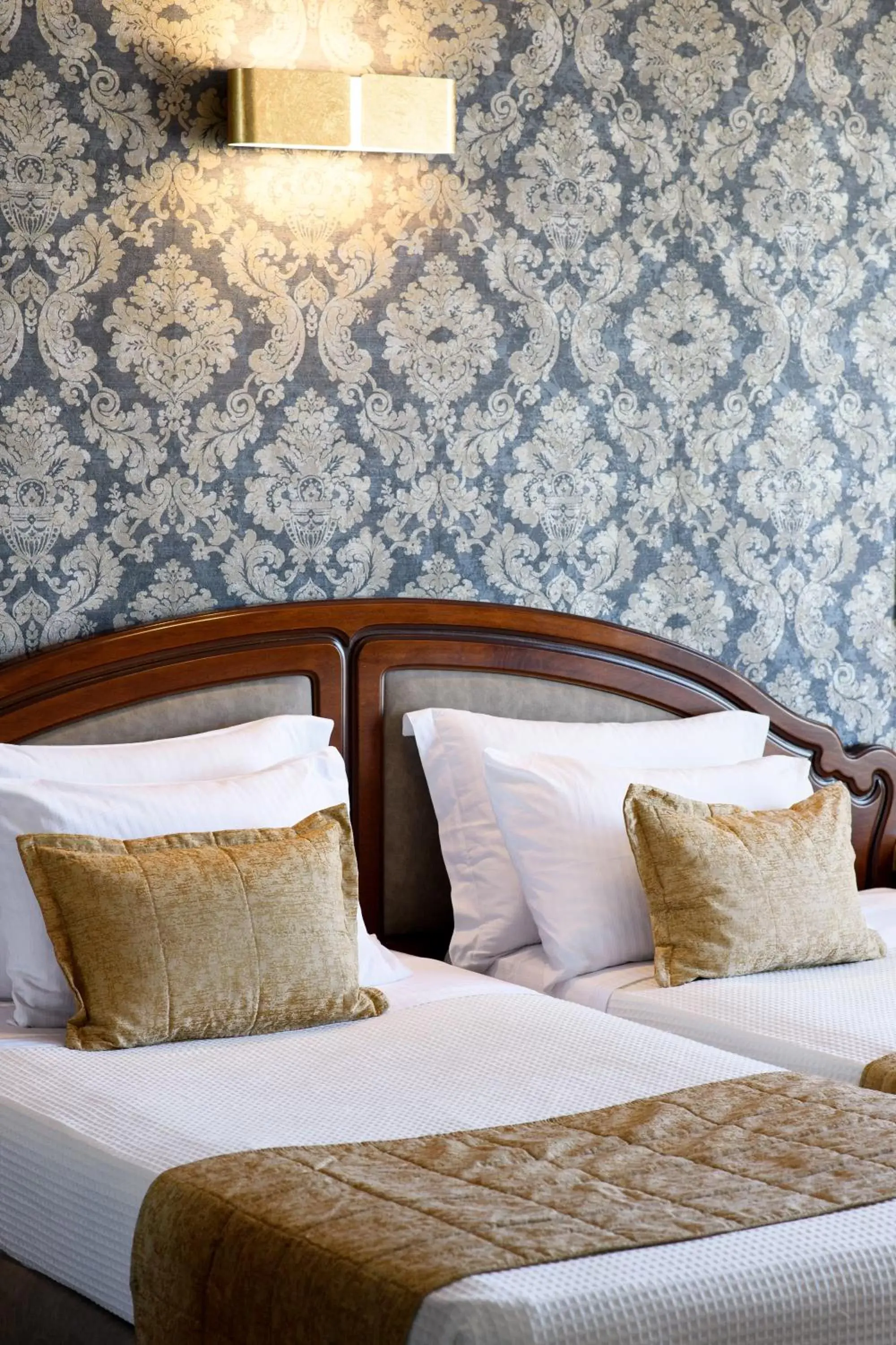 Classical Twin with Sofa Bed in Mediterranean Palace Classical Twin with Sofa Bed in Mediterranean Palace