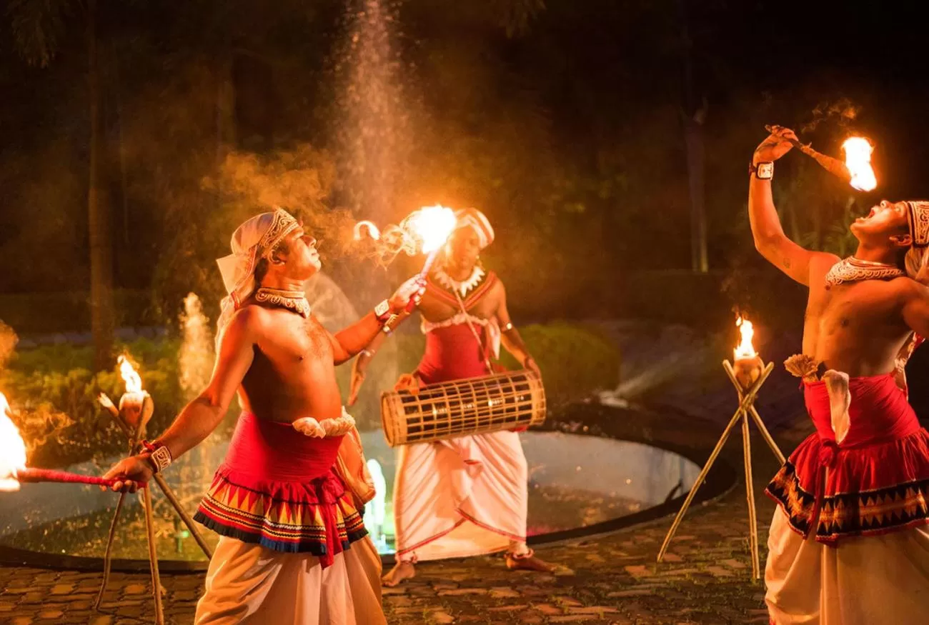 Opulent River Face Hotel