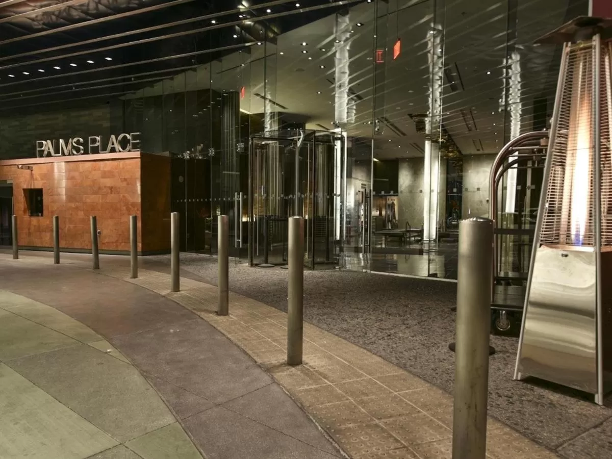 Palms Place Studio with Balcony & Strip View