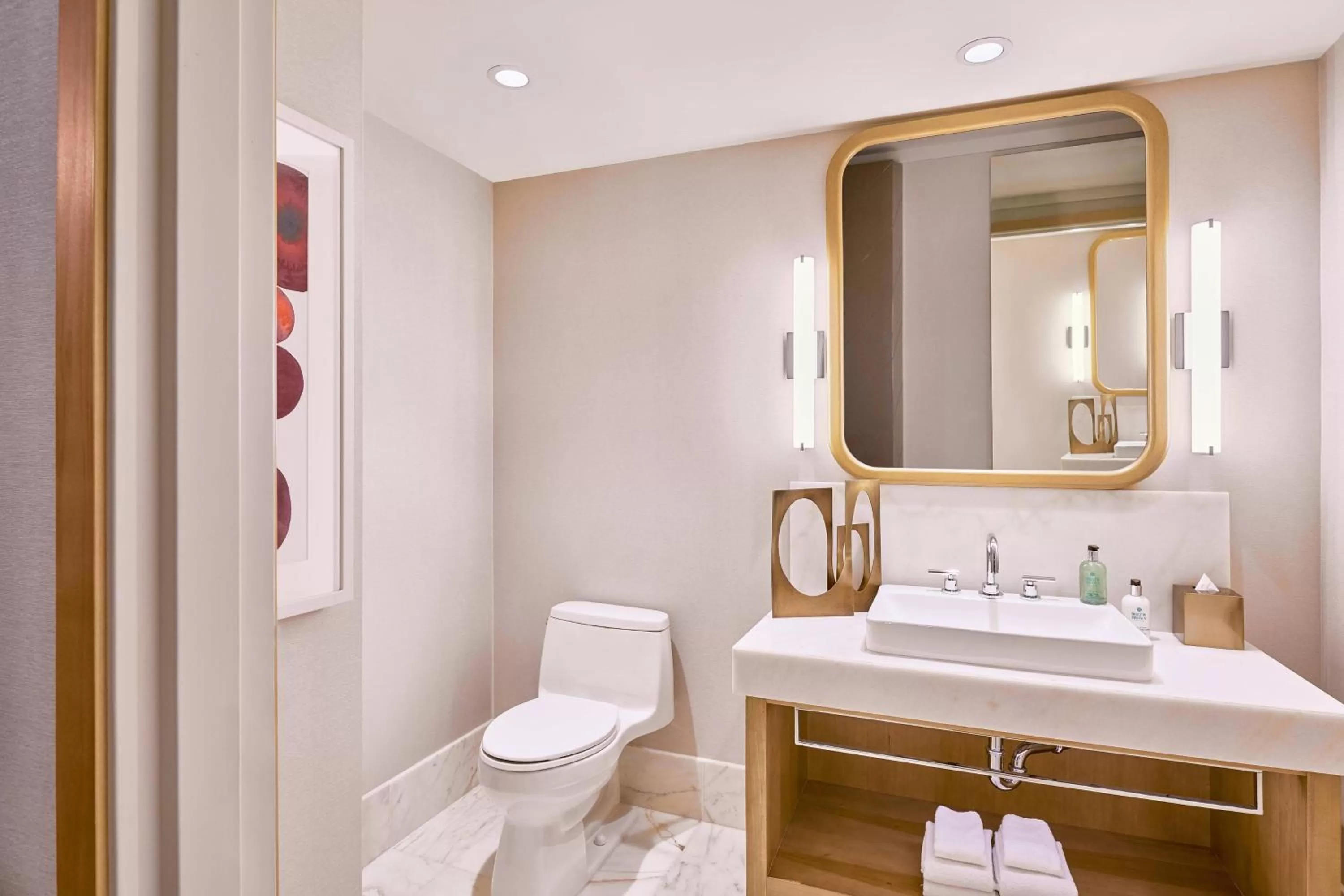 Bathroom in JW Marriott Parq Vancouver