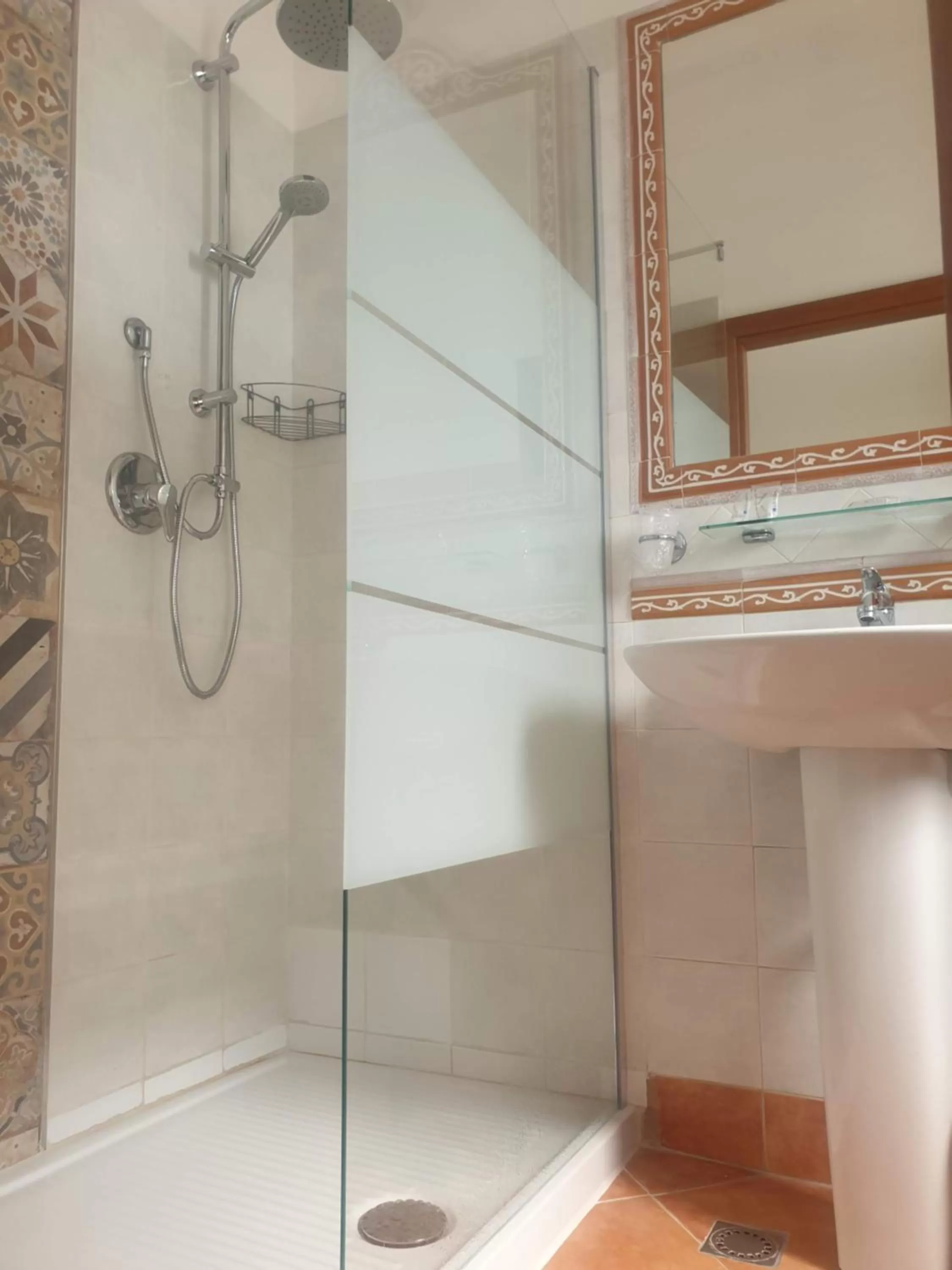 Bathroom in Hotel Elite Palermo Centro