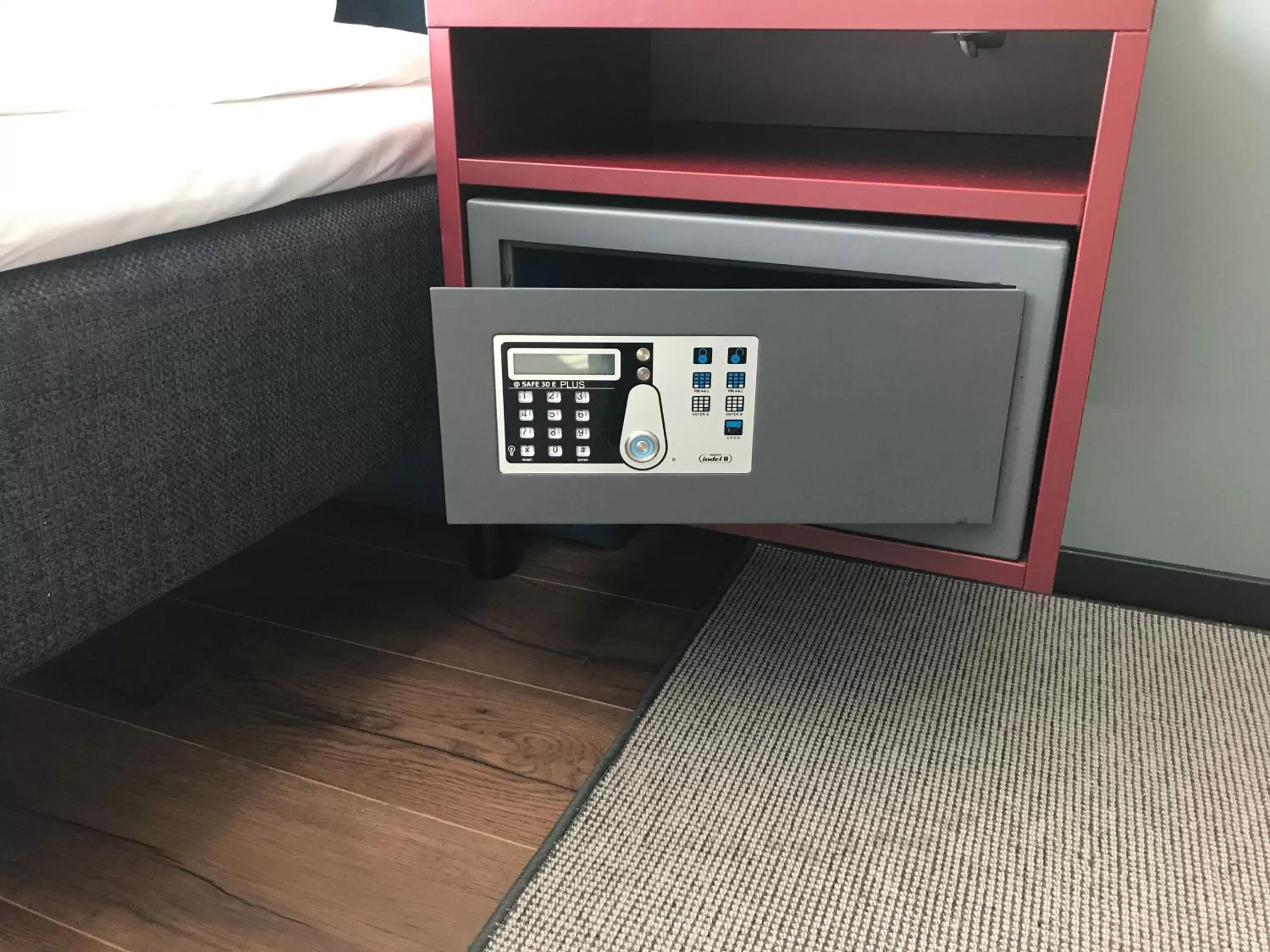 Area and facilities in First Hotel Central