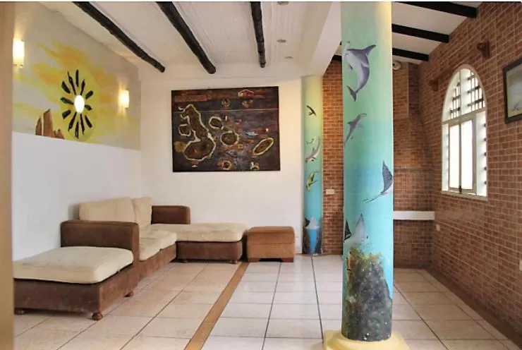 Property building, Seating Area in Hotel Crossman