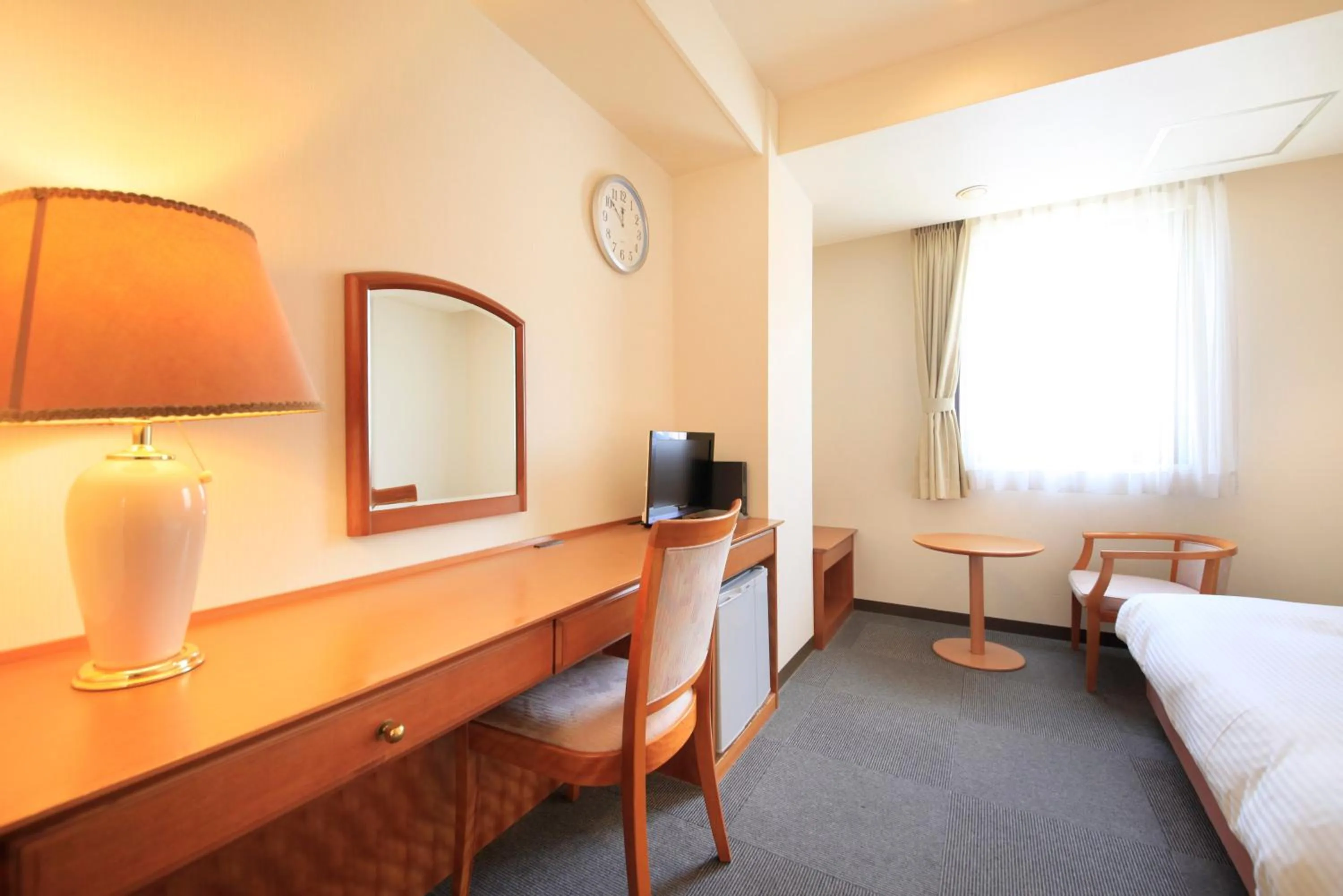 Photo of the whole room, Bed in Hotel Green Selec