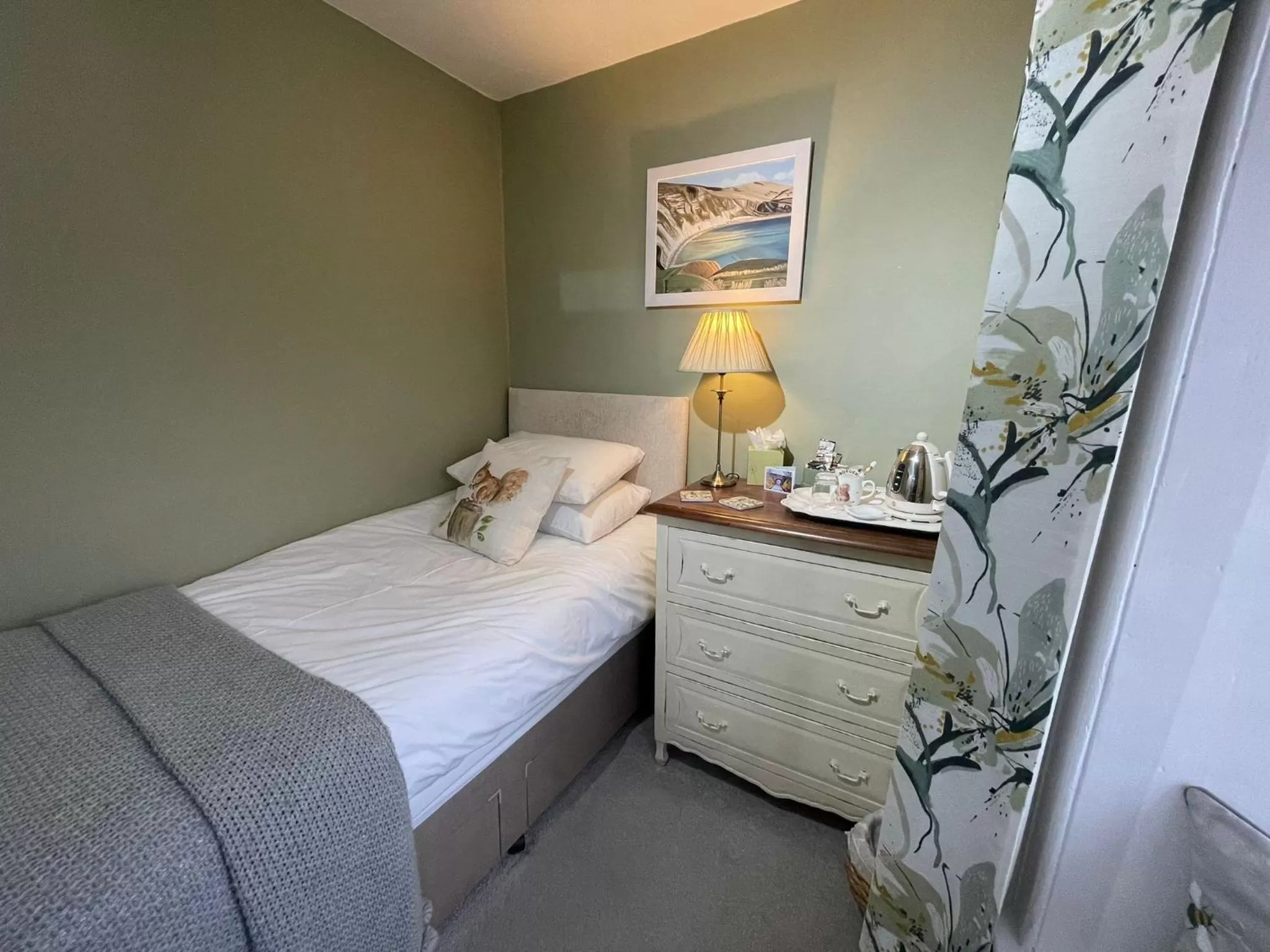 Bedroom, Bed in St Leonards Farmhouse