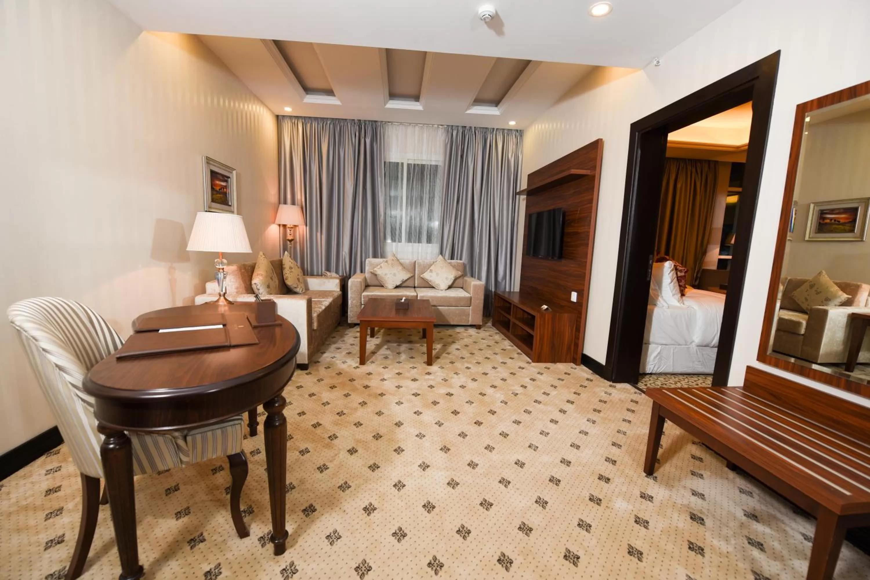 Living room, Seating Area in Grand Park Hotel