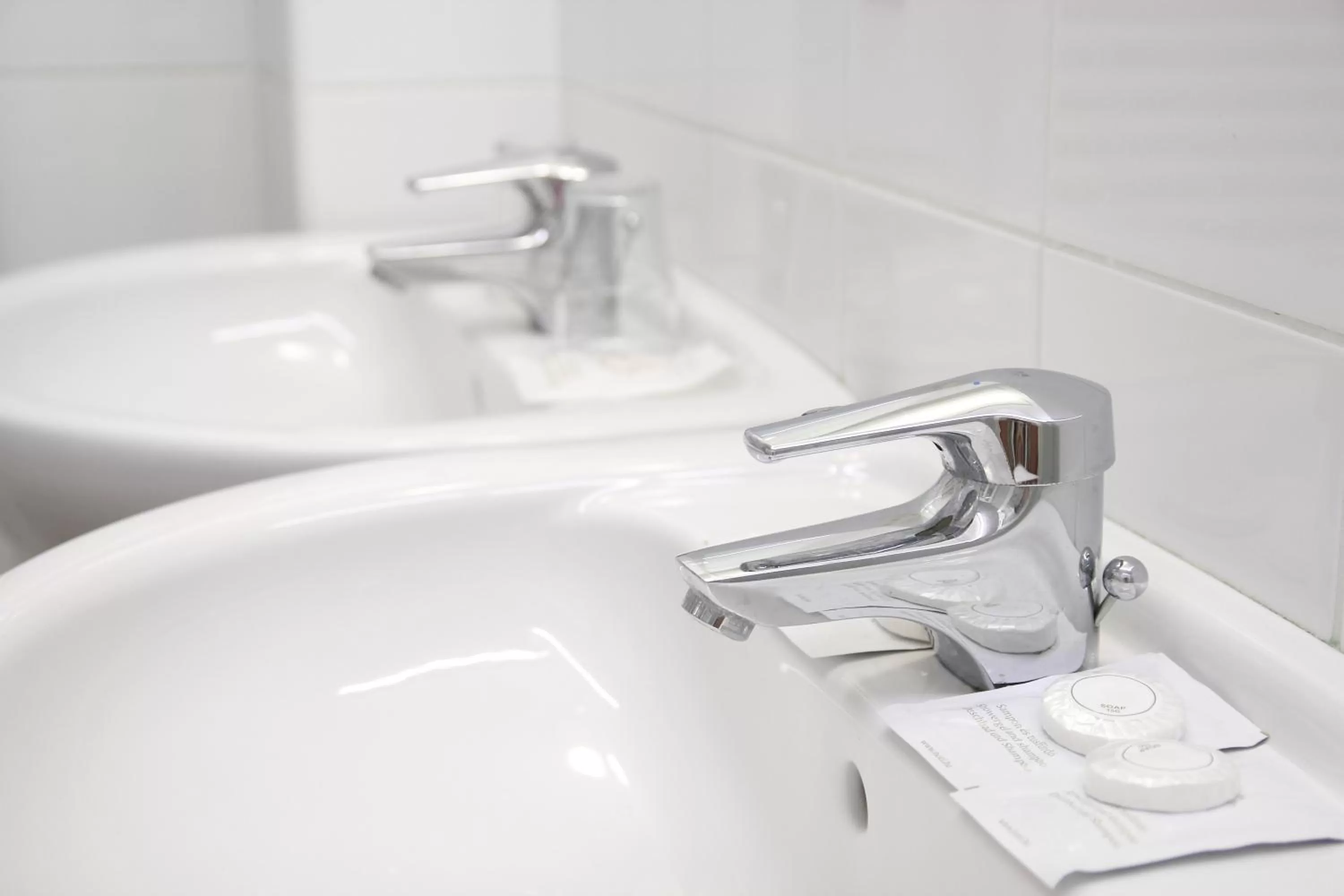 Bathroom in Hotel Adalbert Szent György Ház
