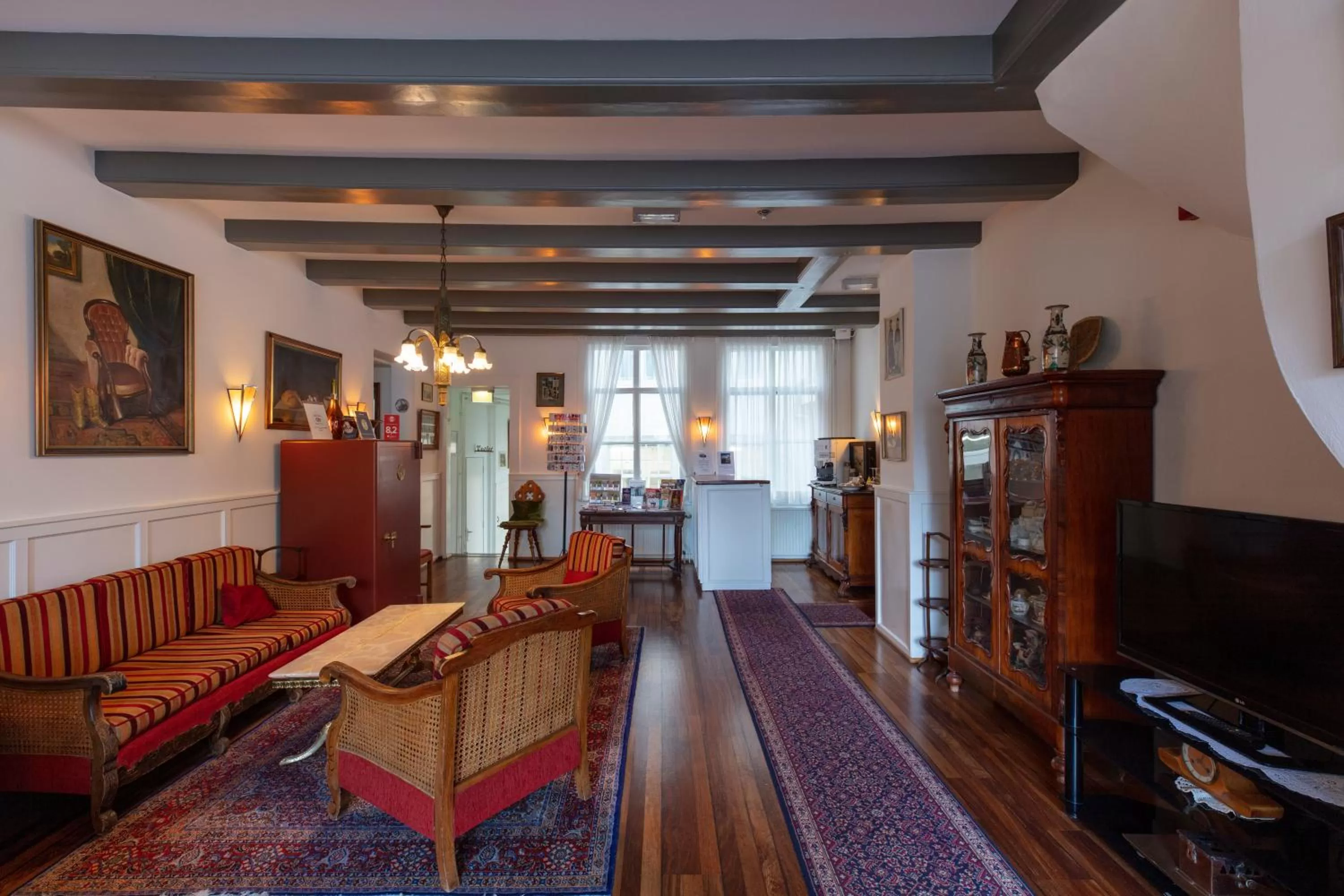 Living room in Amsterdam Wiechmann Hotel