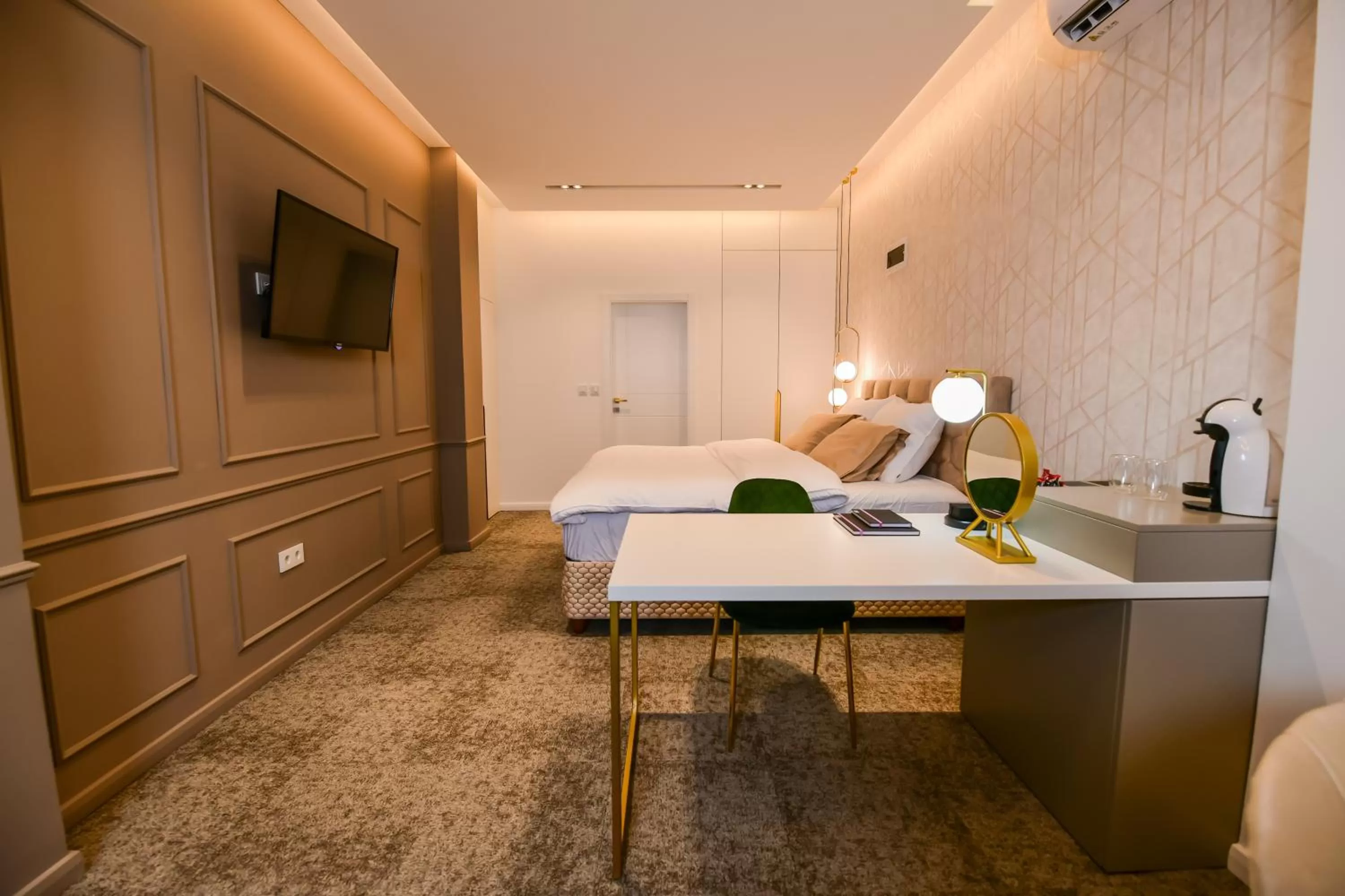 Bed in Hotel City View