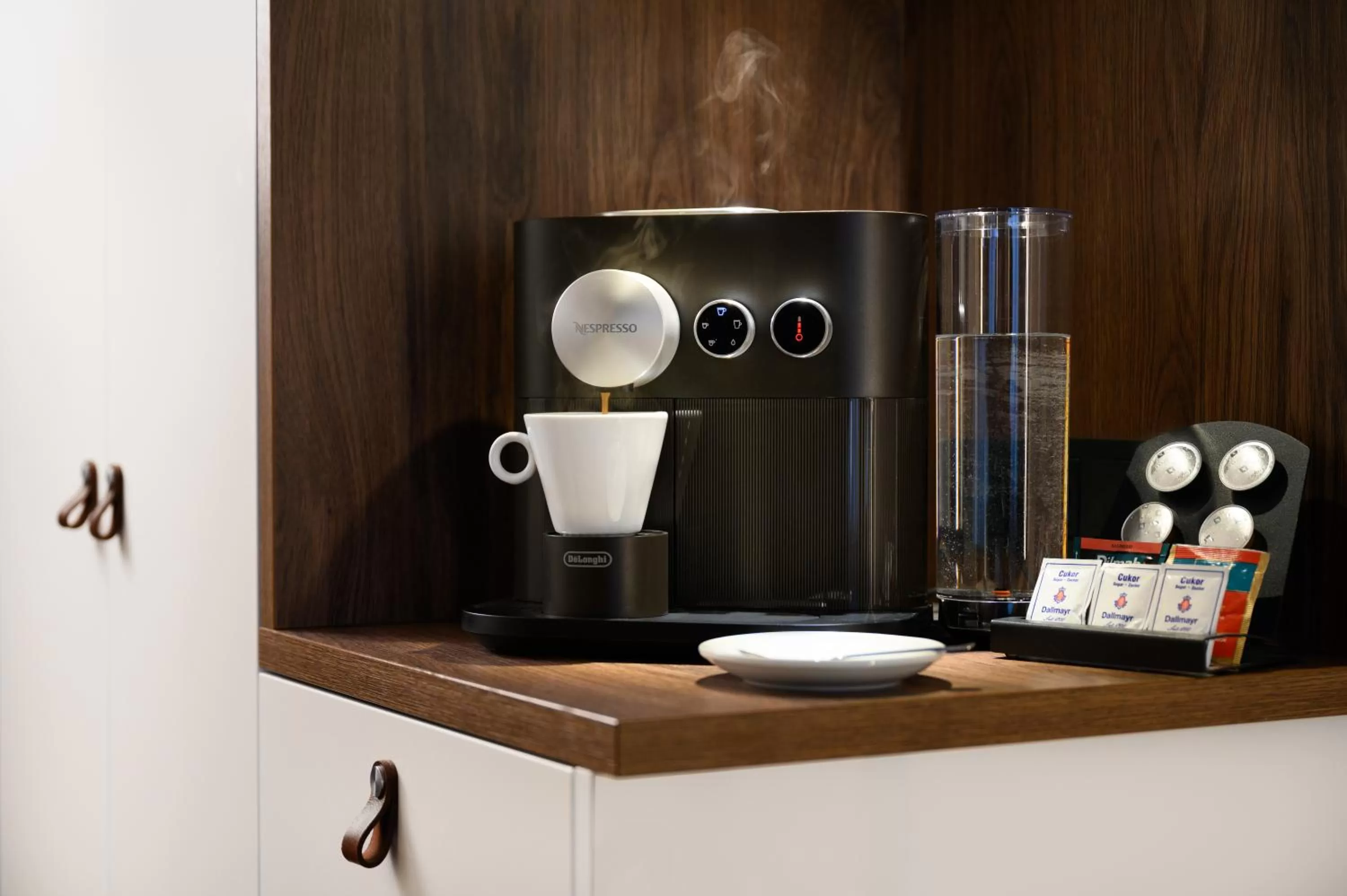 Coffee/tea facilities in Grand Hotel Esztergom