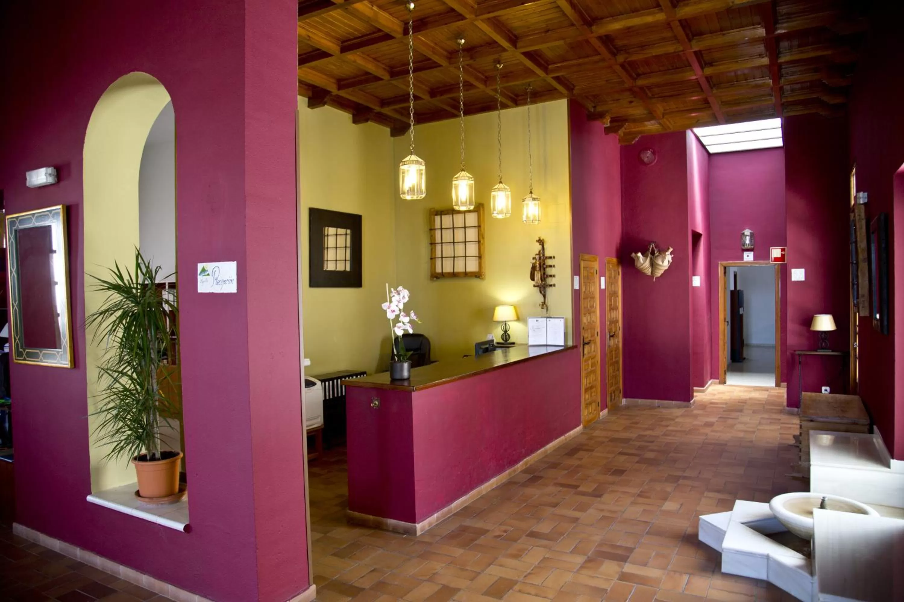 Property building in Villa Turística de Priego