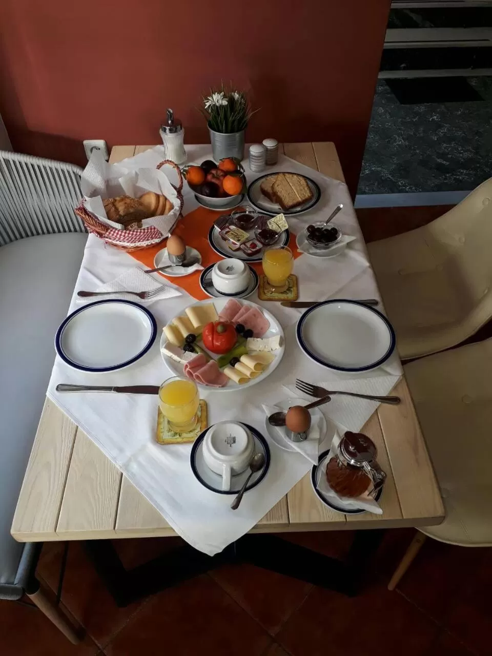 Breakfast in Marianna Hotel