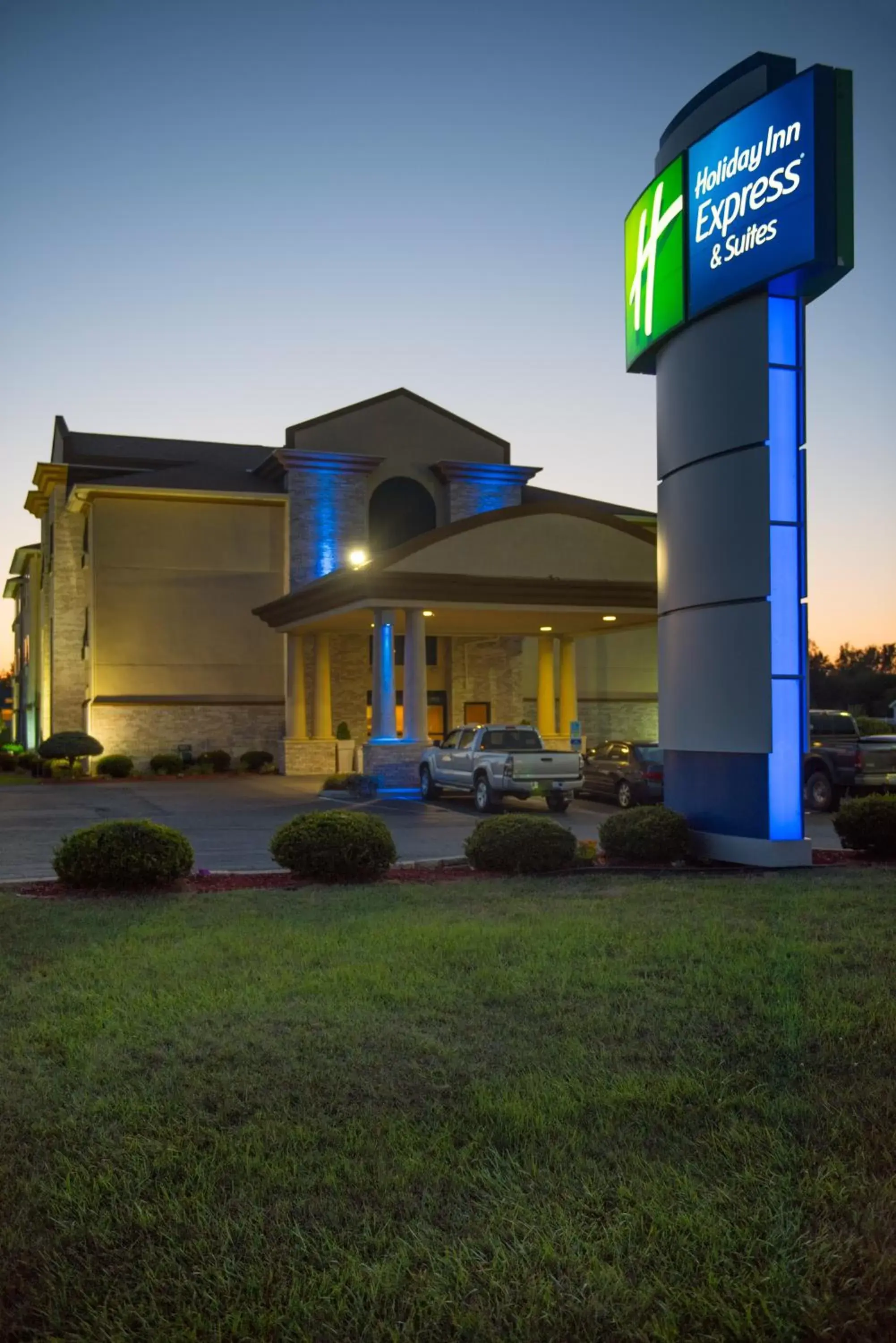 Holiday Inn Express Hotel & Suites Wauseon by IHG Holiday Inn Express Hotel & Suites Wauseon by IHG