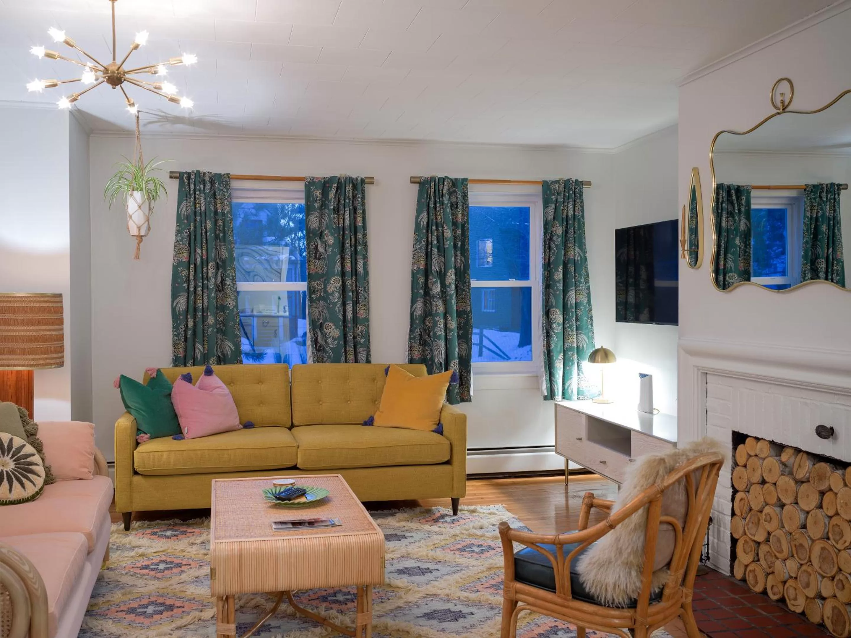 Living room in Rye Motor Inn