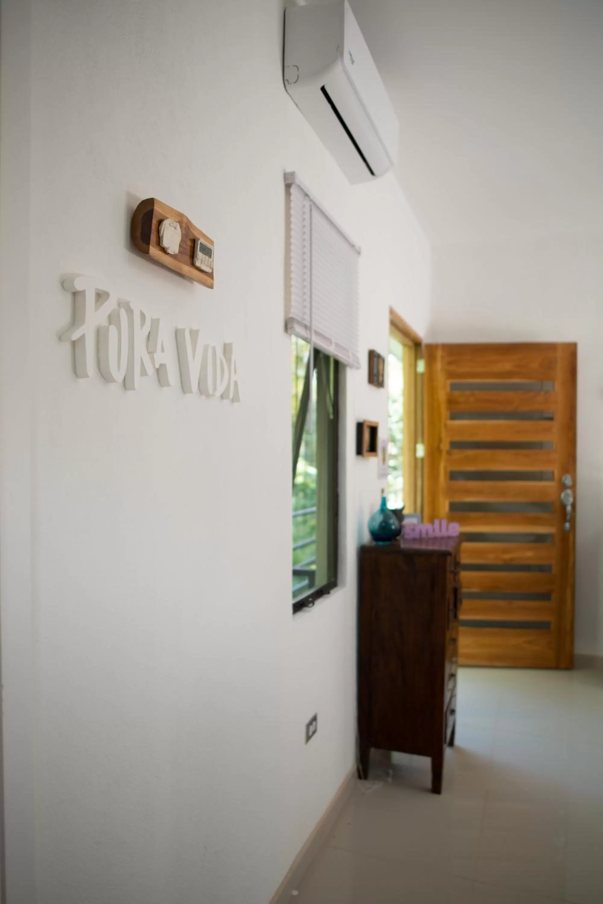 Decorative detail in Tamarindo Sunshine