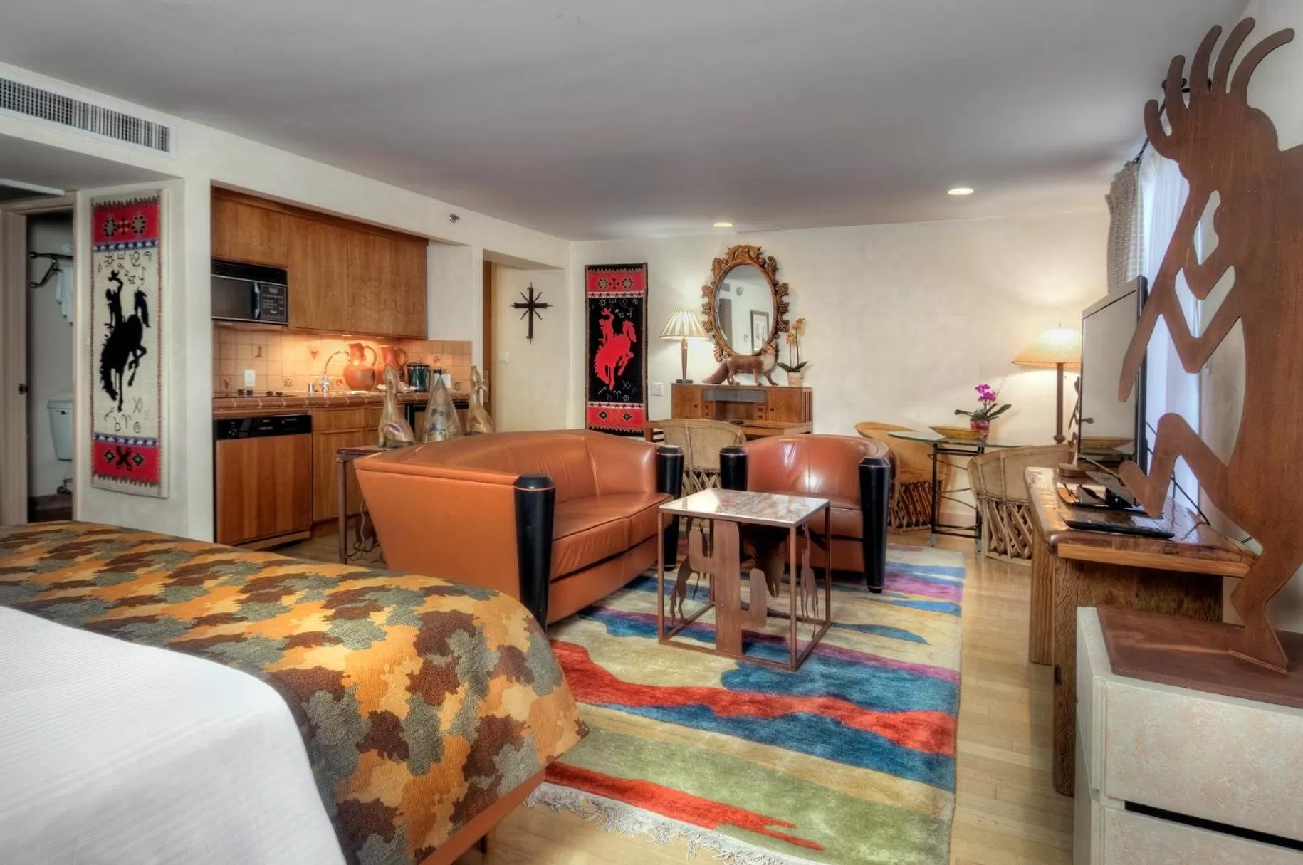 Photo of the whole room in Dinah's Garden Hotel