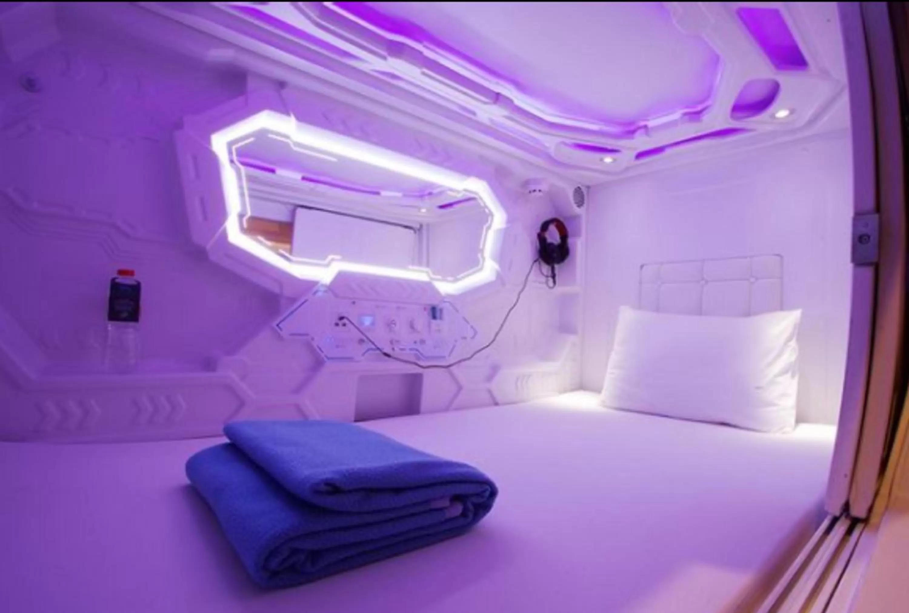 Hotel O Fiducia Capsule Hotel