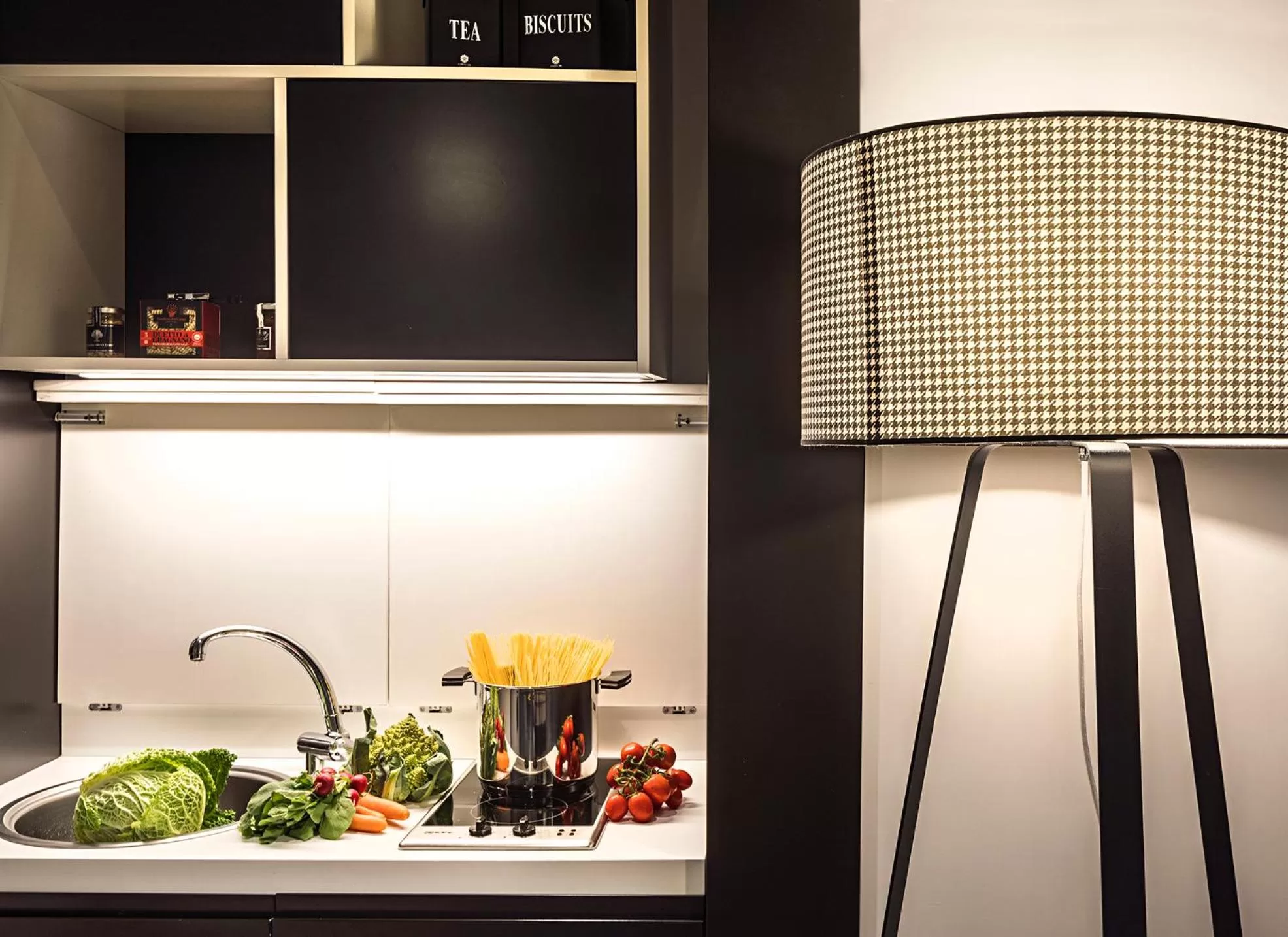 Kitchen or kitchenette in Corso 281 Luxury Suites