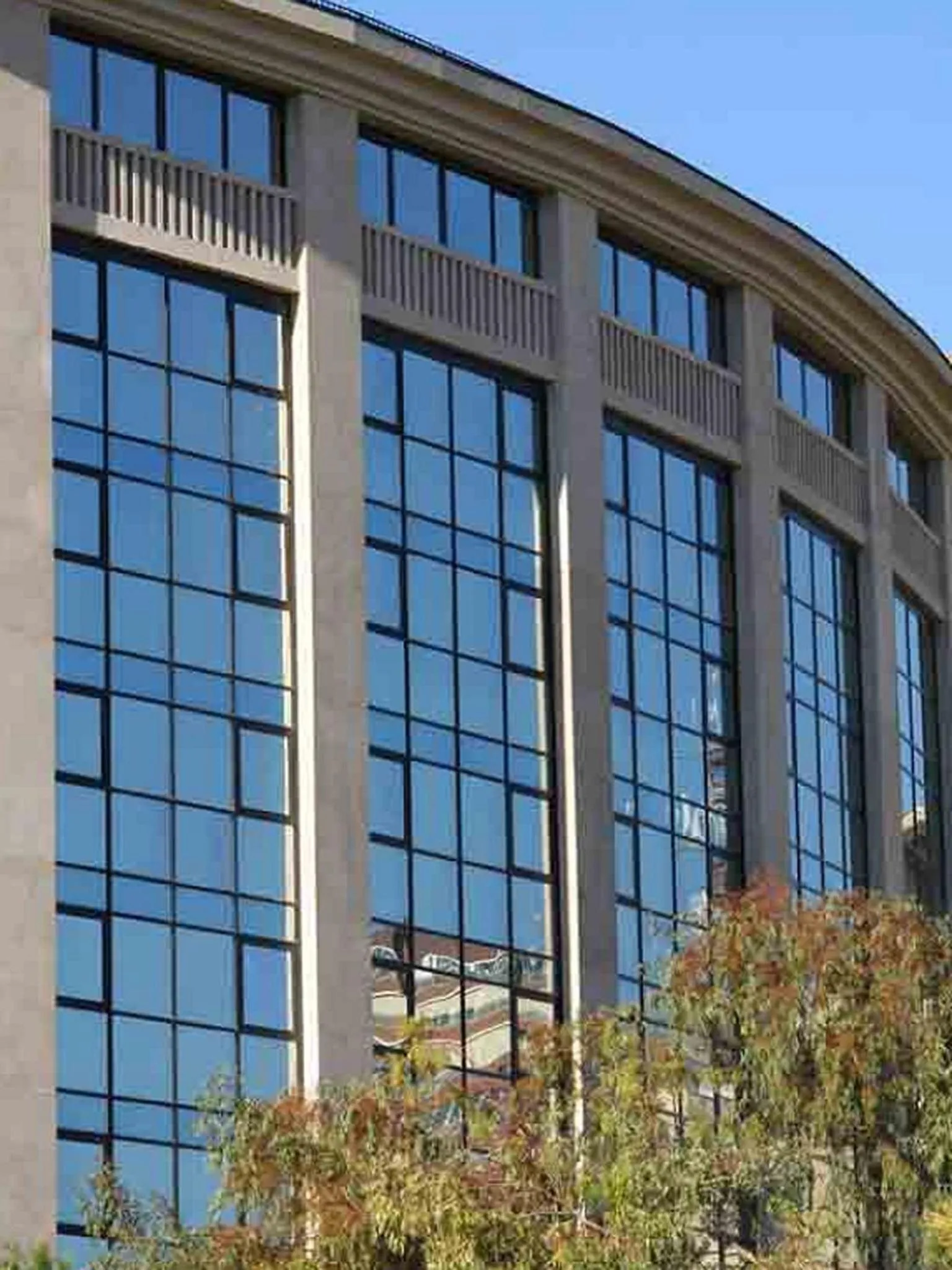 Facade/entrance in Apartamentos Magic Atrium Plaza