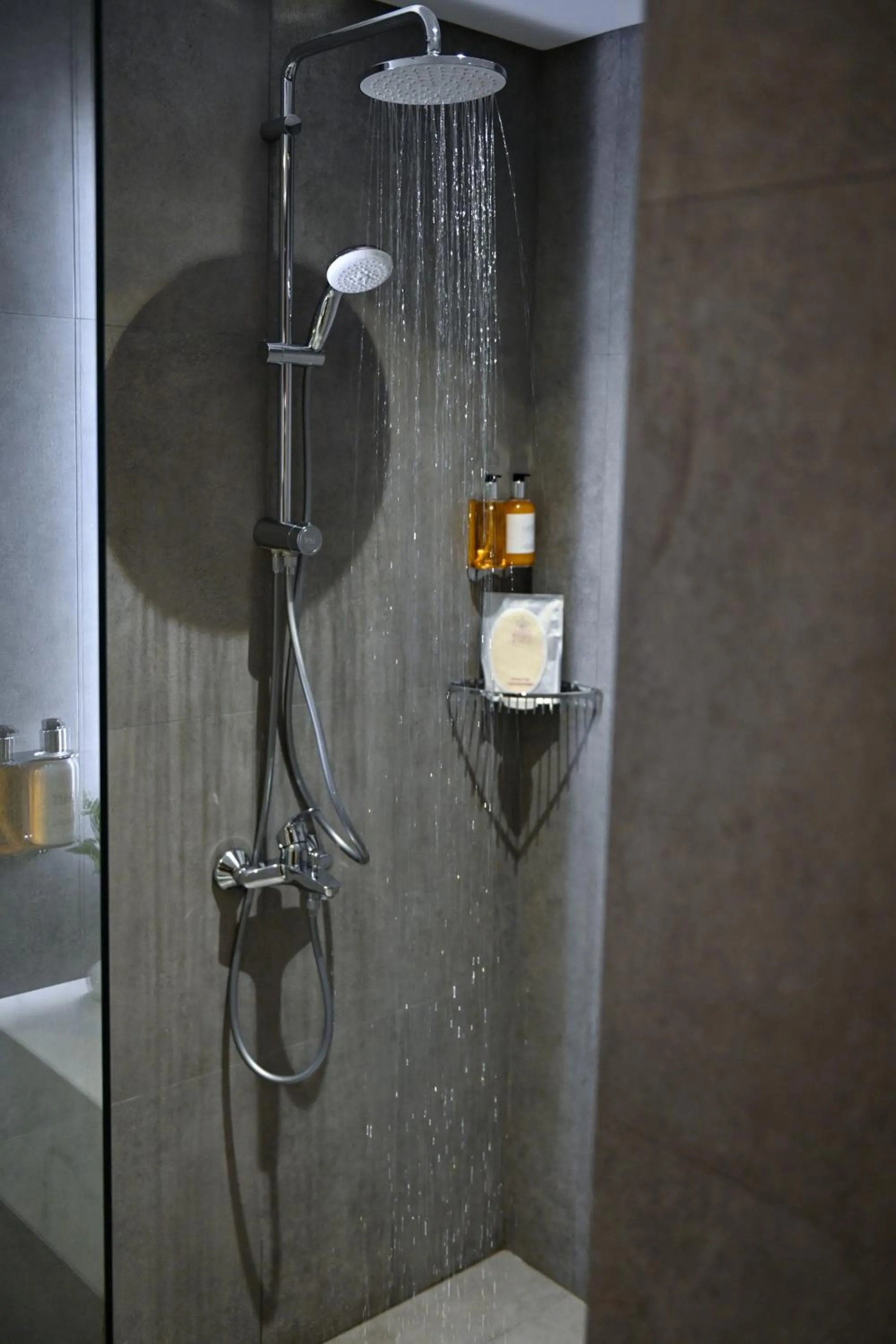 Bathroom in Comfort Hotel Jeddah King Road