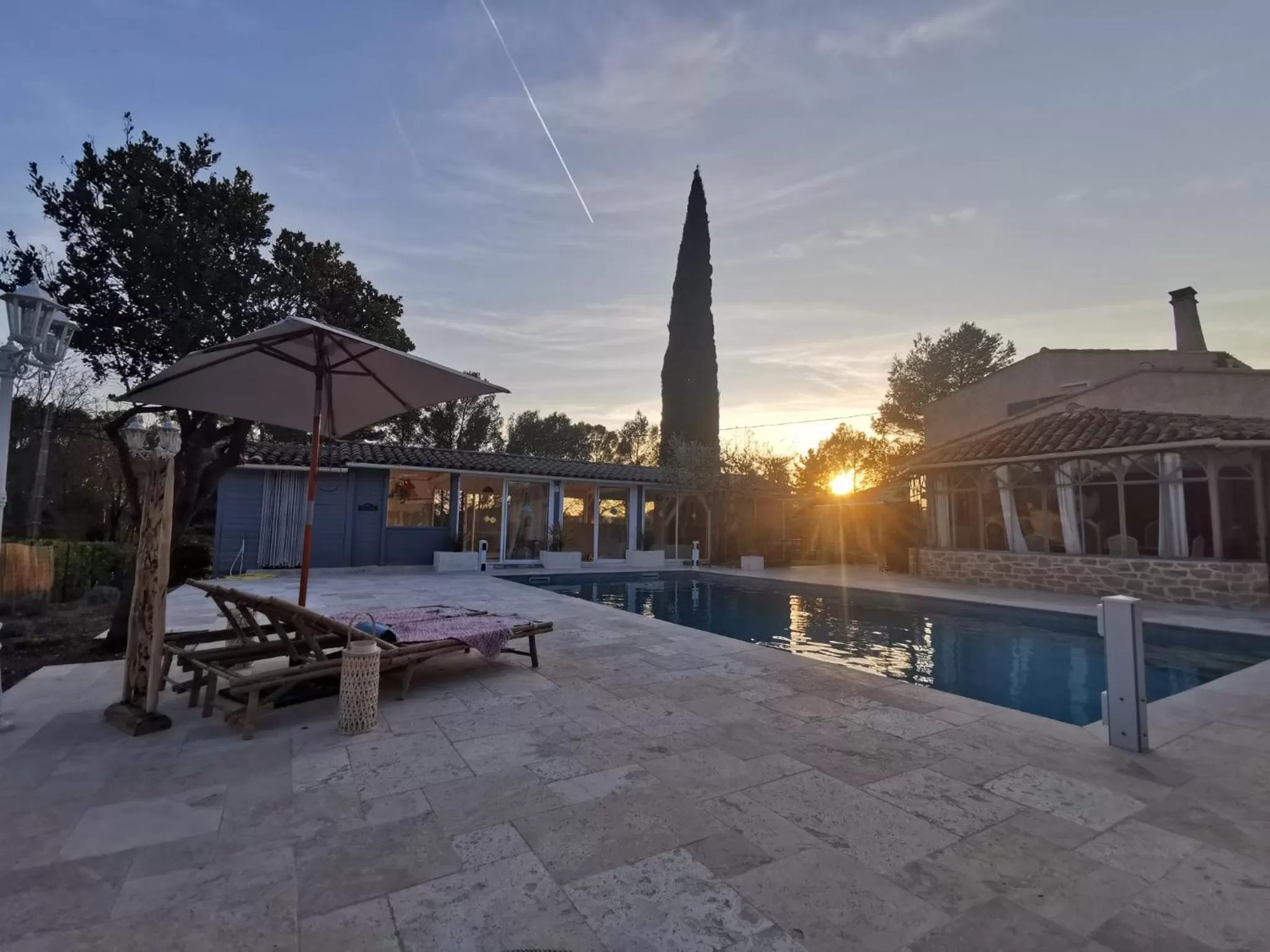 Natural landscape, Swimming Pool in La Bastide du Mûrier