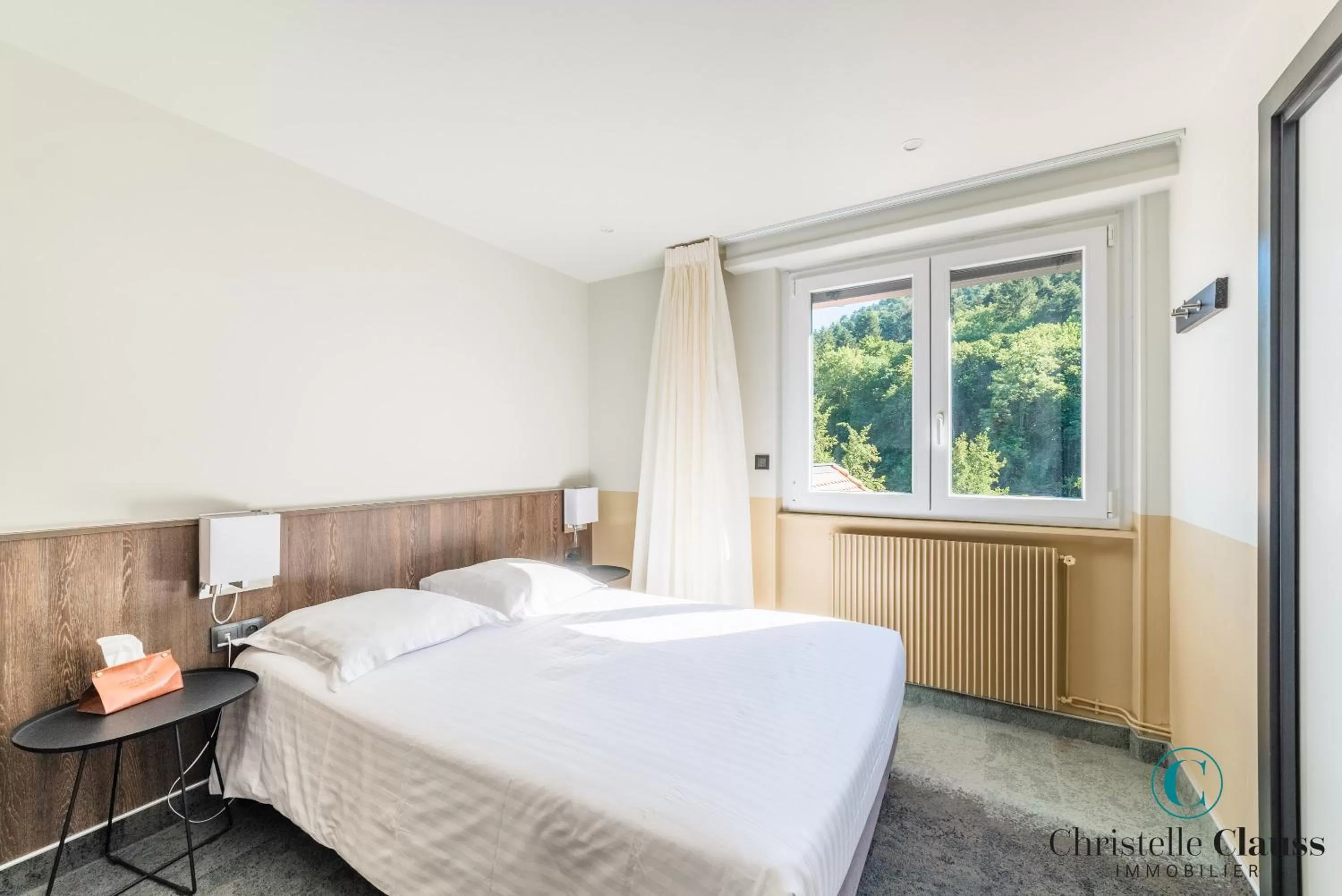 Bedroom, Bed in Hotel Restaurant au Floridor