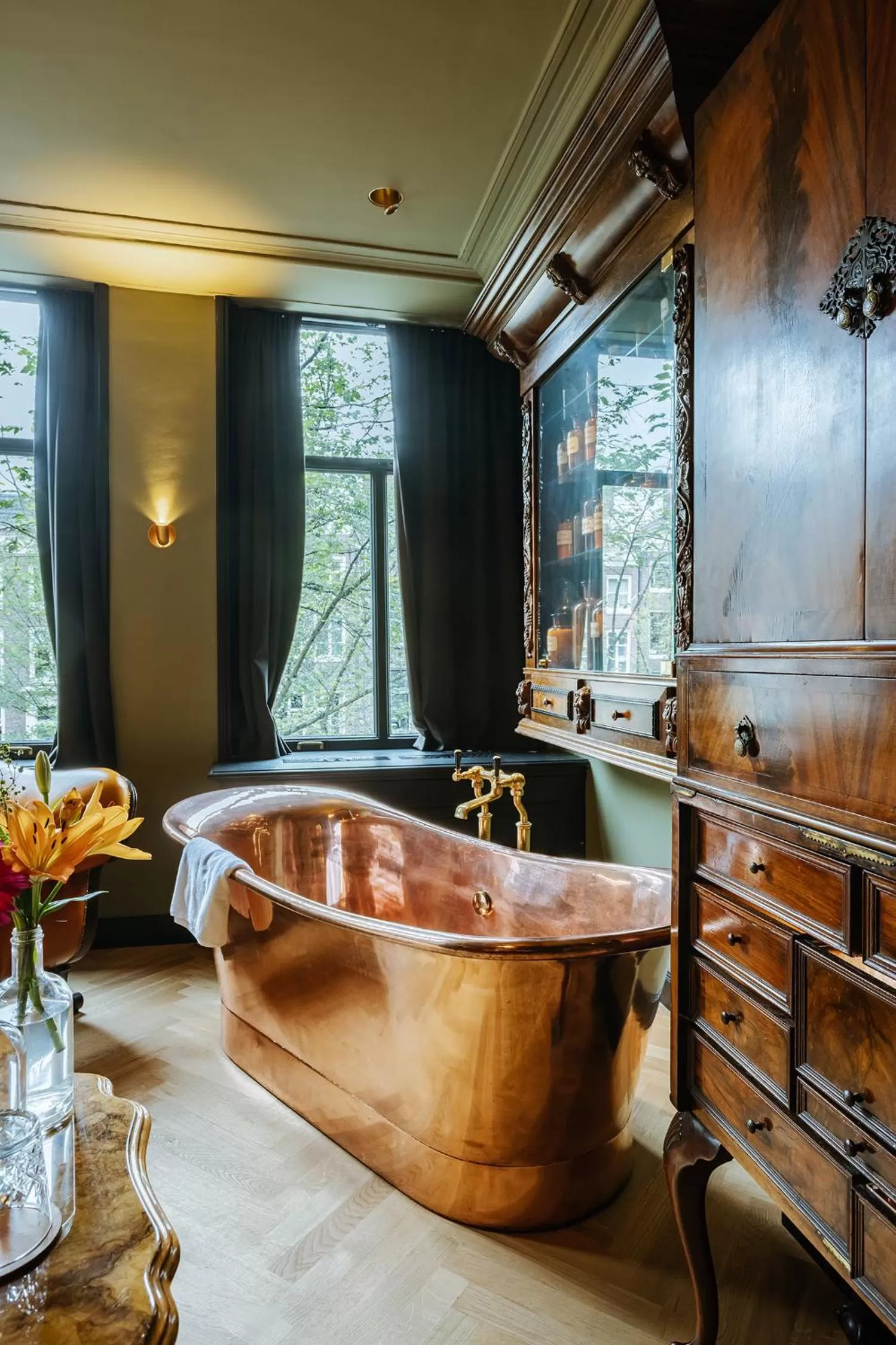 Bath in Boutique Hotel The Noblemen