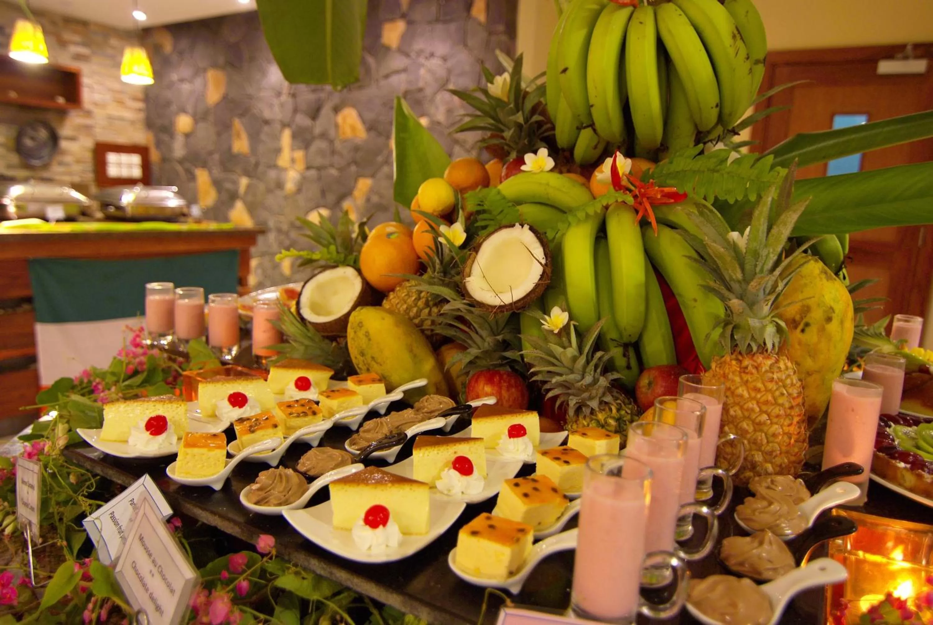 Restaurant/places to eat in Laguna Beach Hotel & Spa