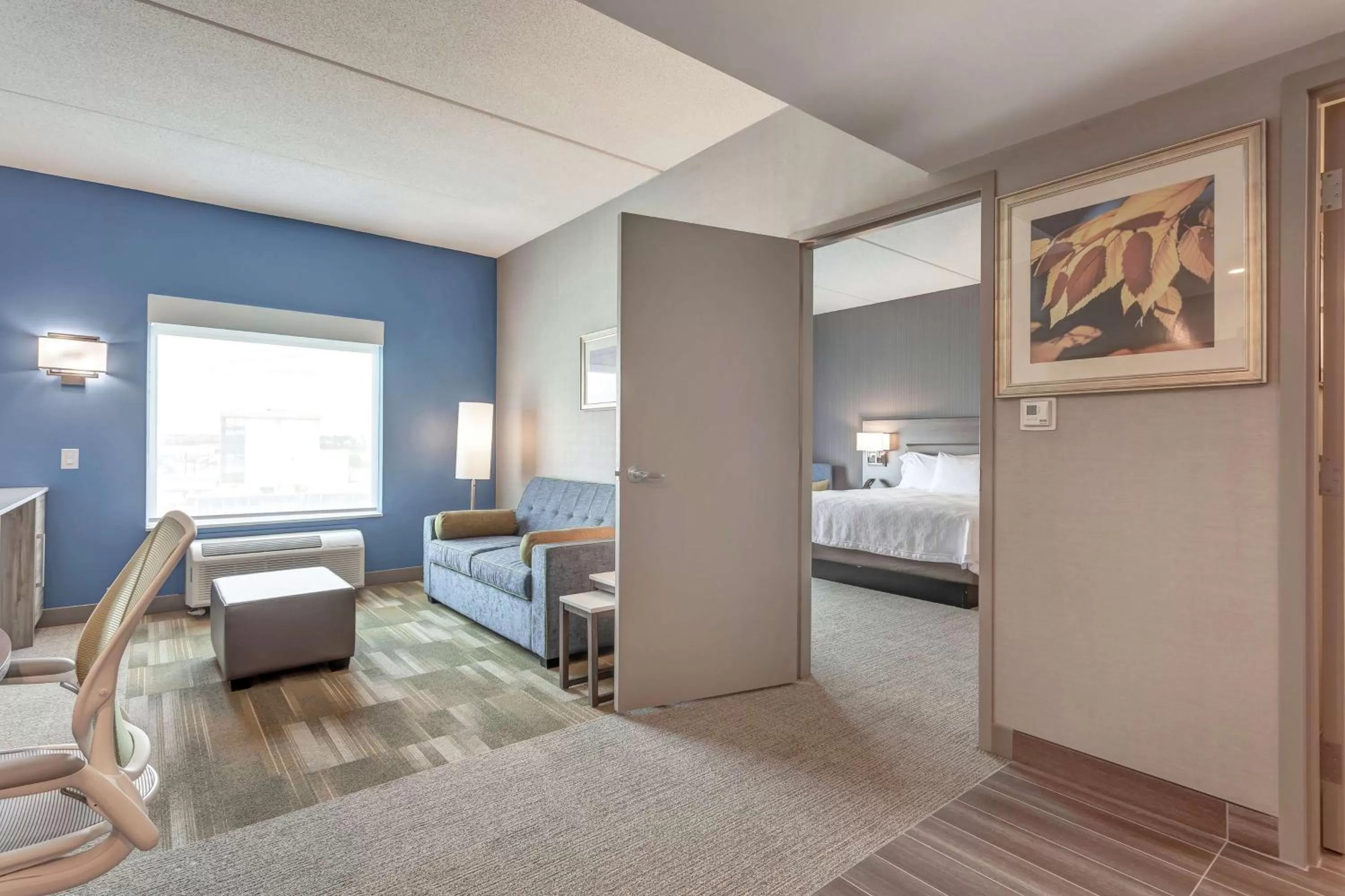 Living room, Bed in Home2 Suites By Hilton Toronto/Brampton, On
