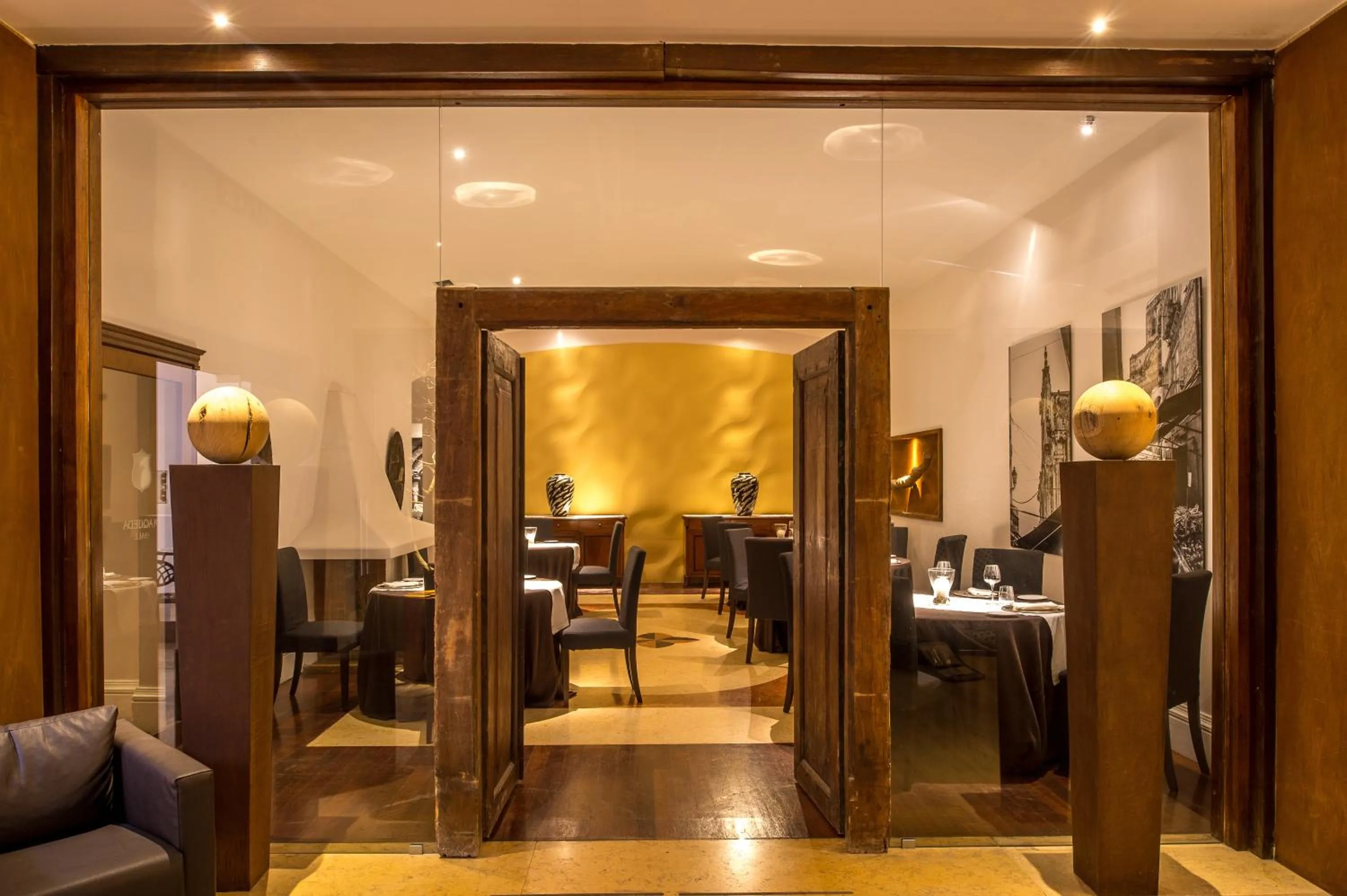 Restaurant/places to eat in Hotel Federico II Central Palace