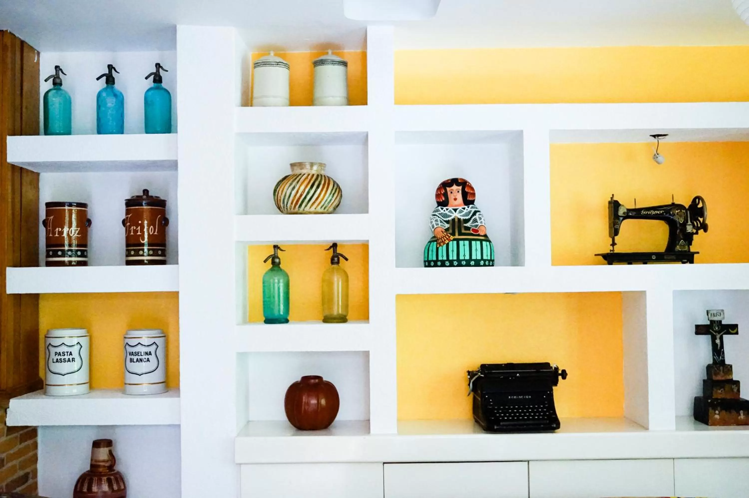 Decorative detail in Casa Jacinta Guest House