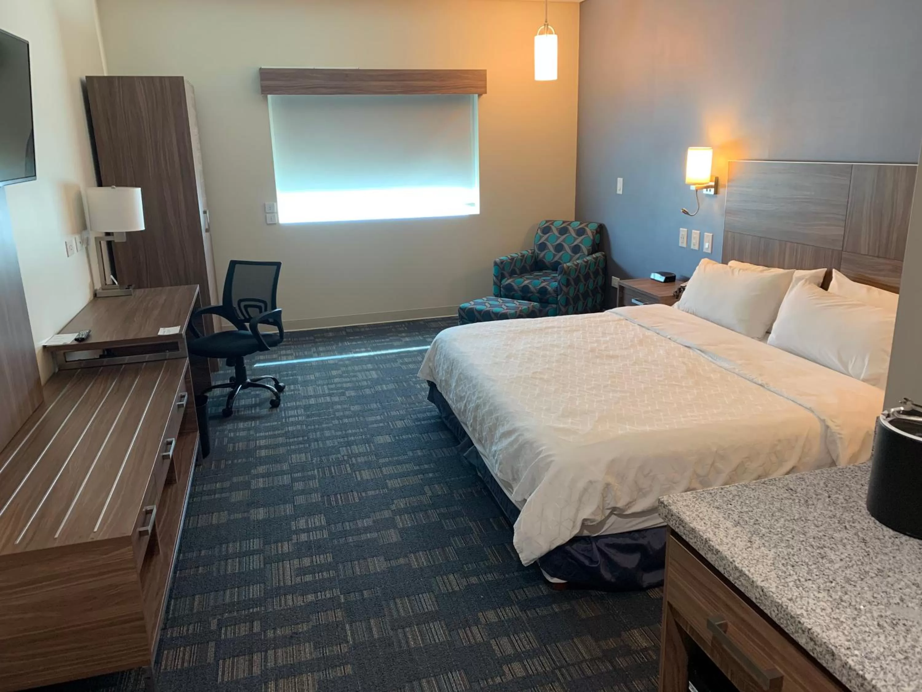 Bed in Holiday Inn Express & Suites Mexicali by IHG