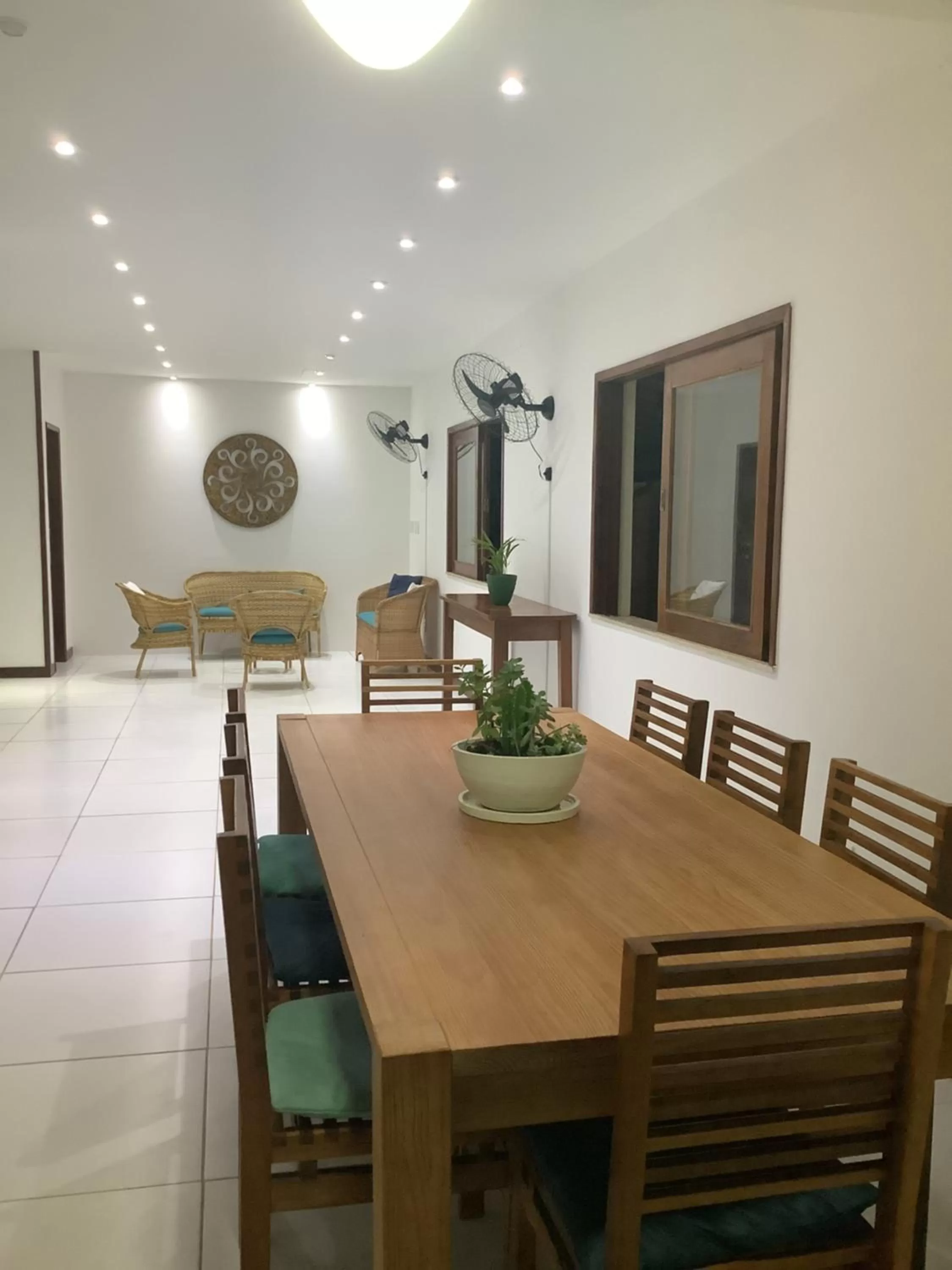 Dining area in Pousada Villa Encantada LGBTQIAPlus